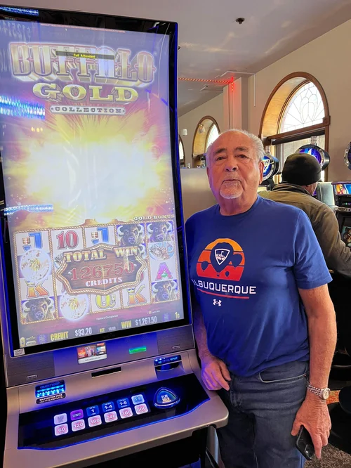 Recensione Dolly Casino per giocatori dall'Italia