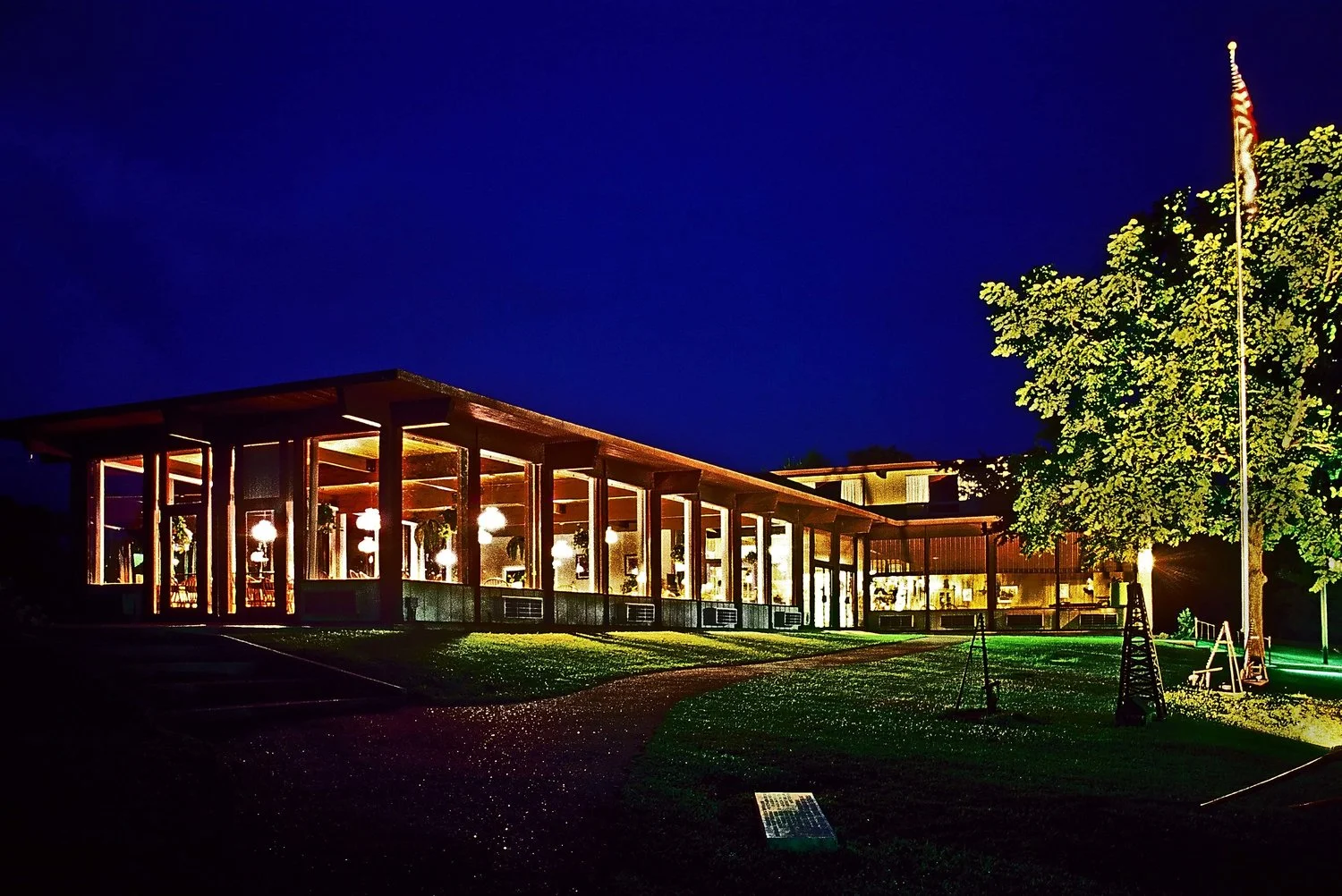 North Bend Lodge.jpg