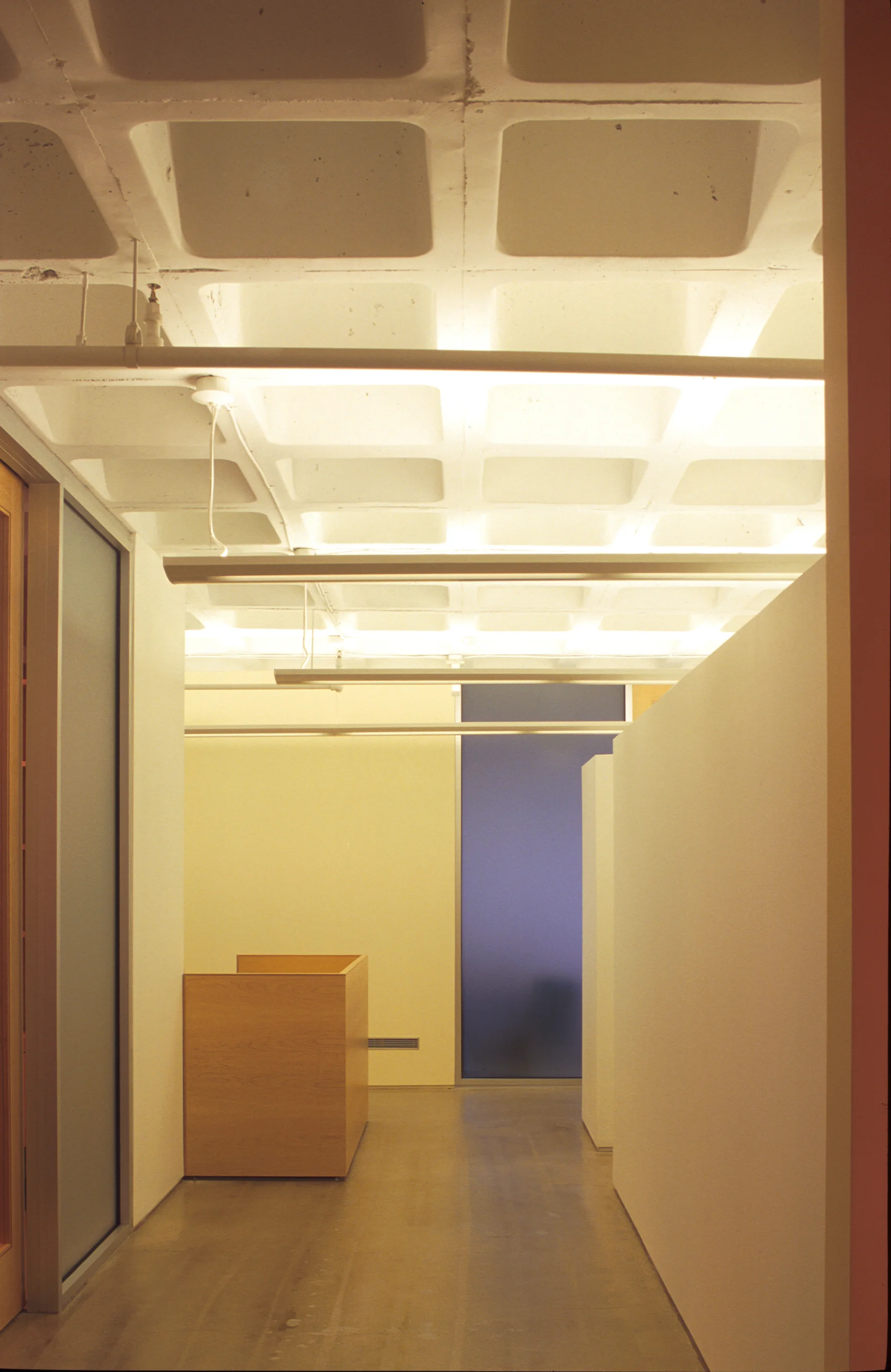 01-BPG - corridor to work station 1A.jpg