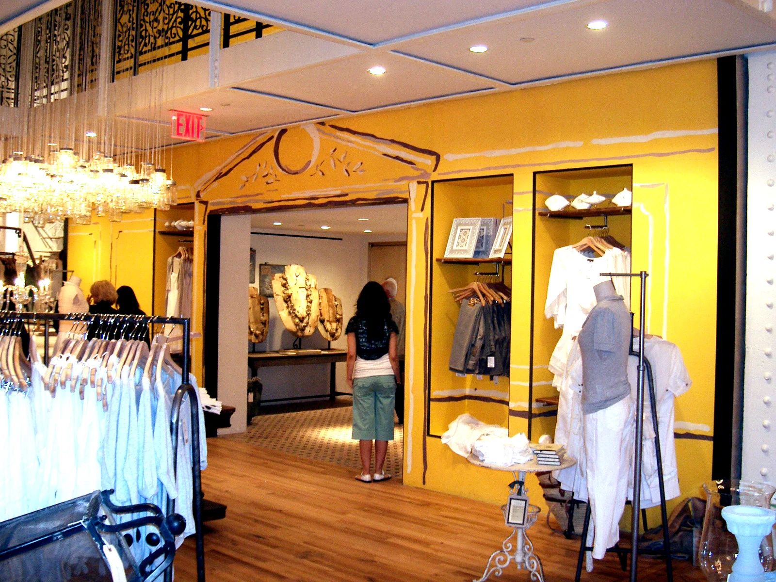 Design-Wall Finish-Anthropologie