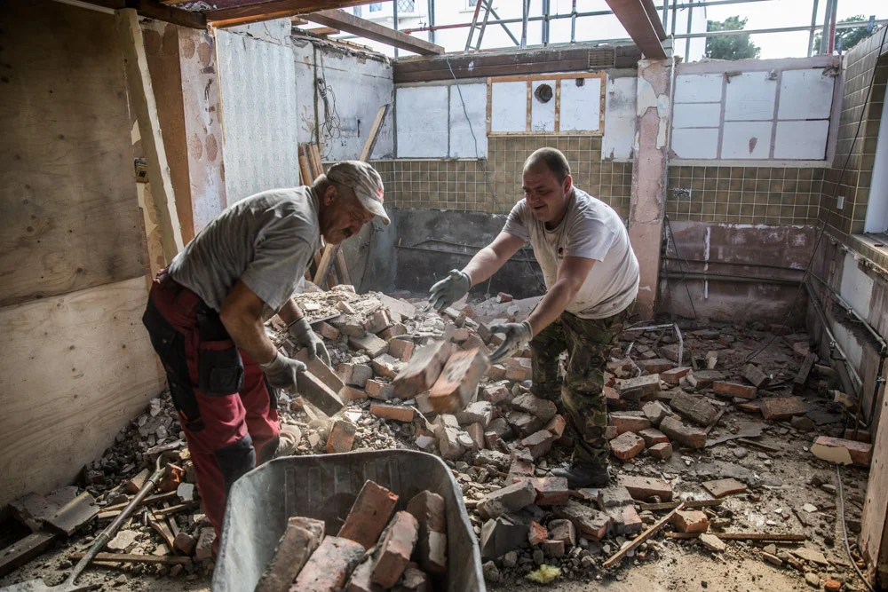 Our workmen. Photo courtesy of John Ford