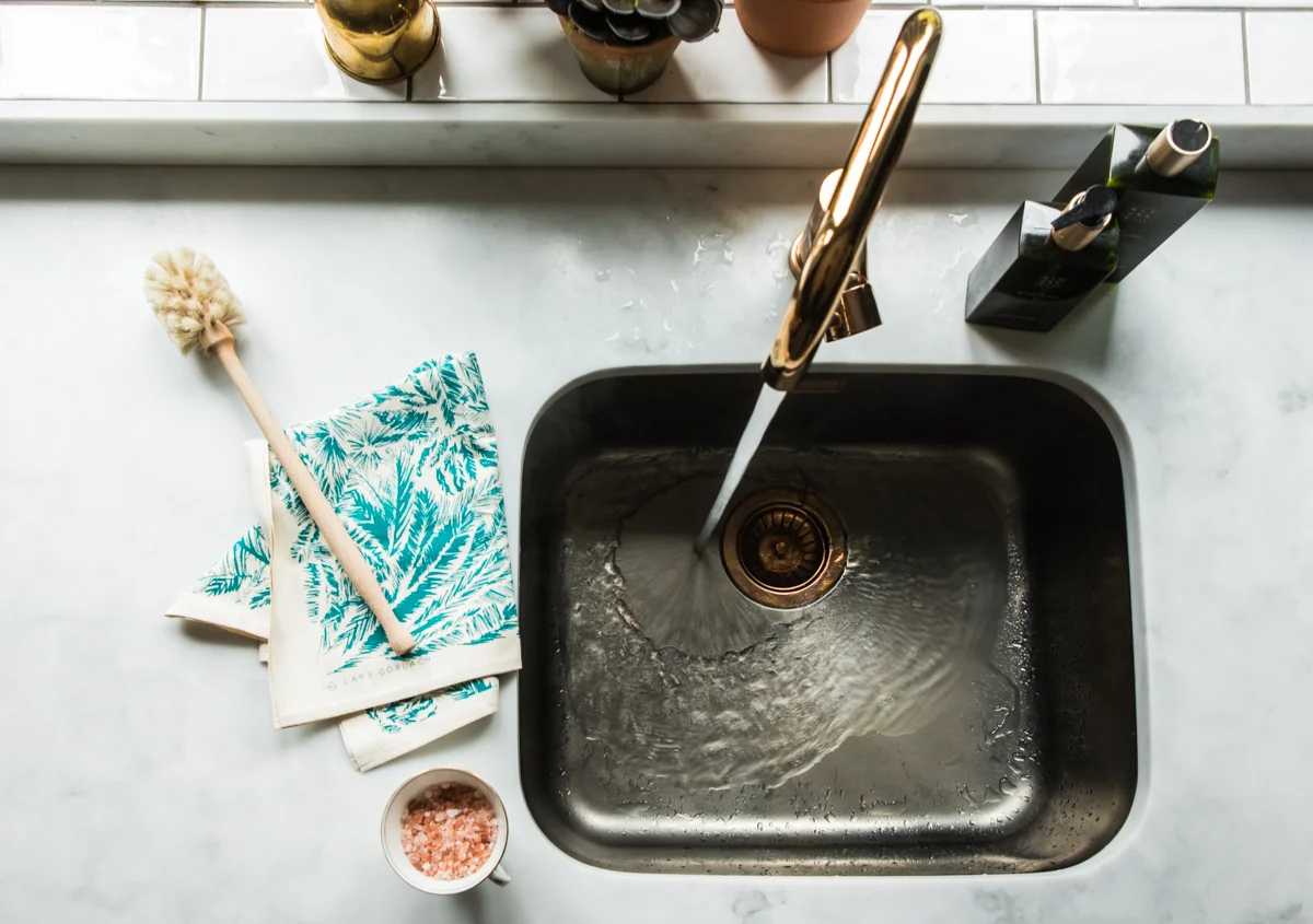 Doesn’t the proportions work well and the materials feel at home against the Minerva worktop. My bottle brush is perfect from my local no packaging shop so I can reuse containers and the Tea Towel was gifted from Smith and Wares for this shoot.