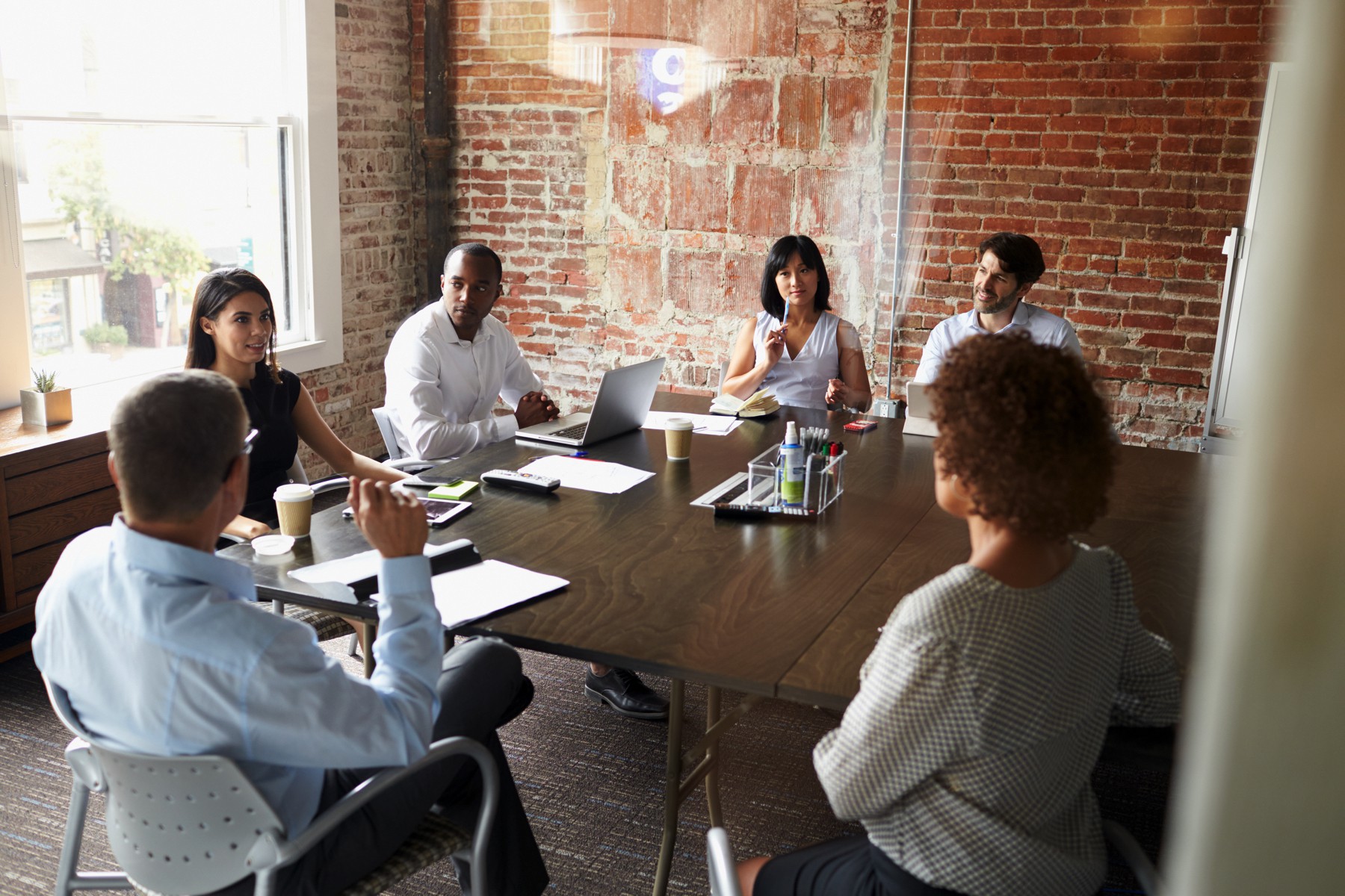 Circle up meeting with several professional.jpg