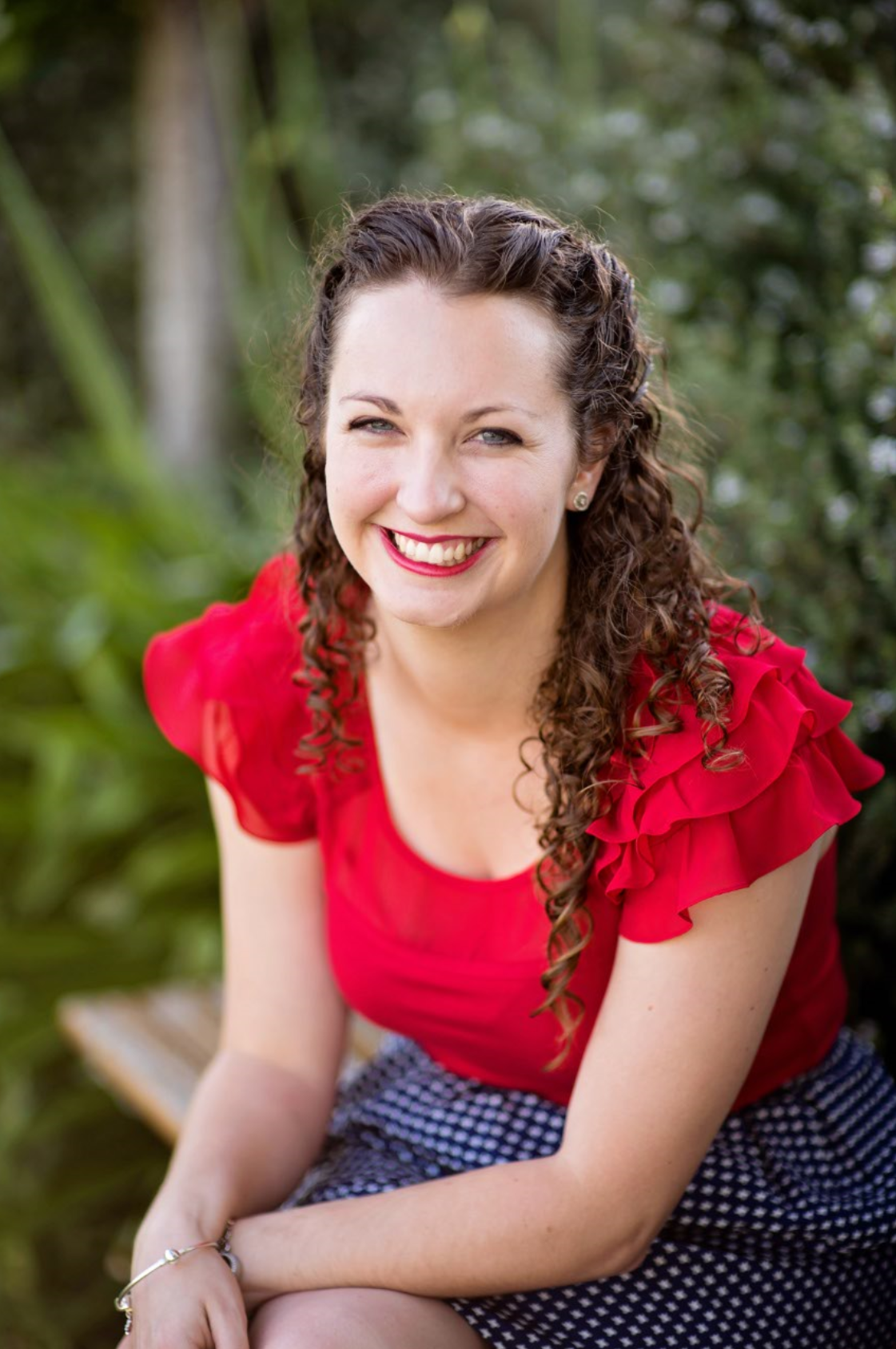 Jessica Kate author pic.PNG