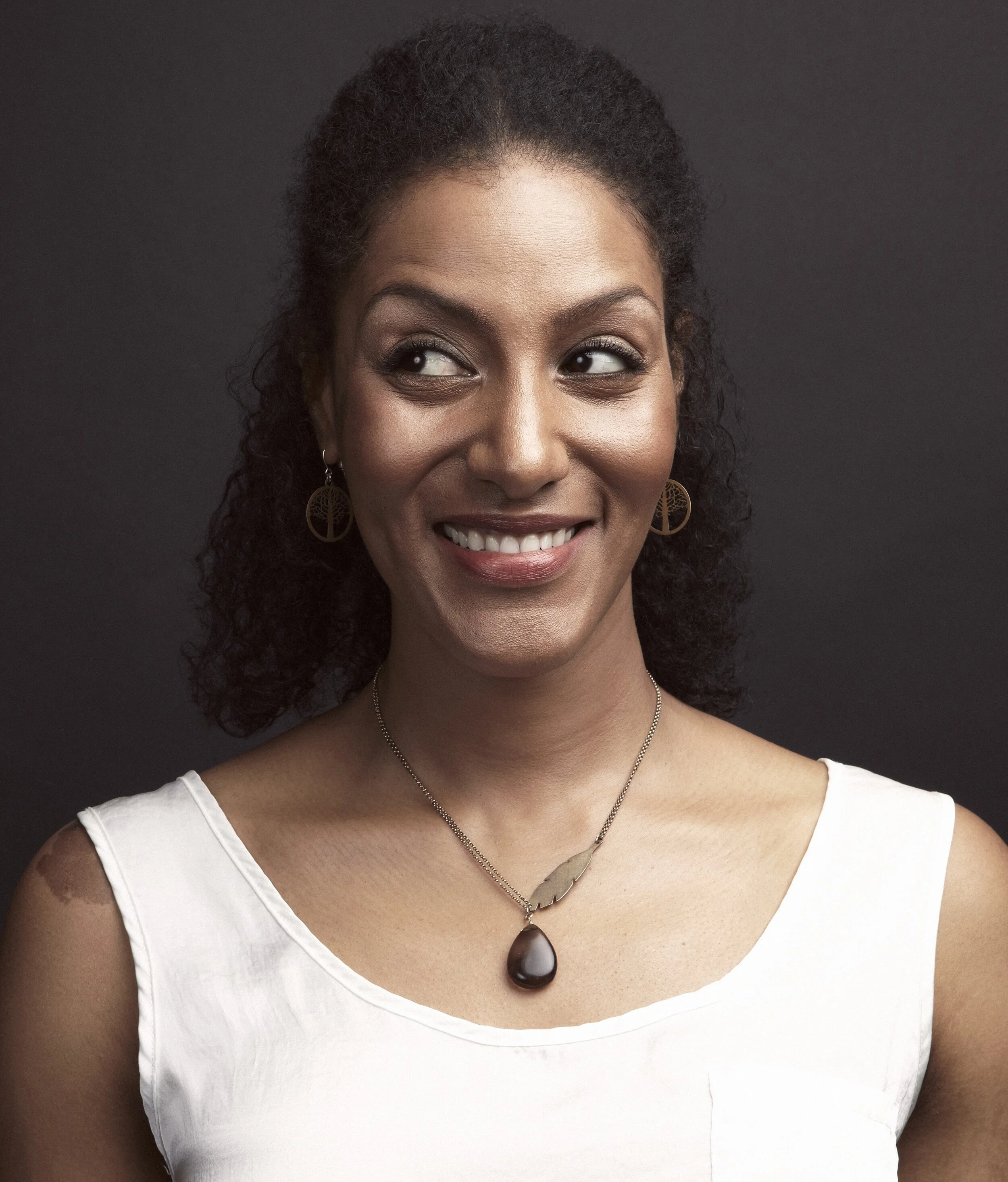 Bio — Sarah Jones
