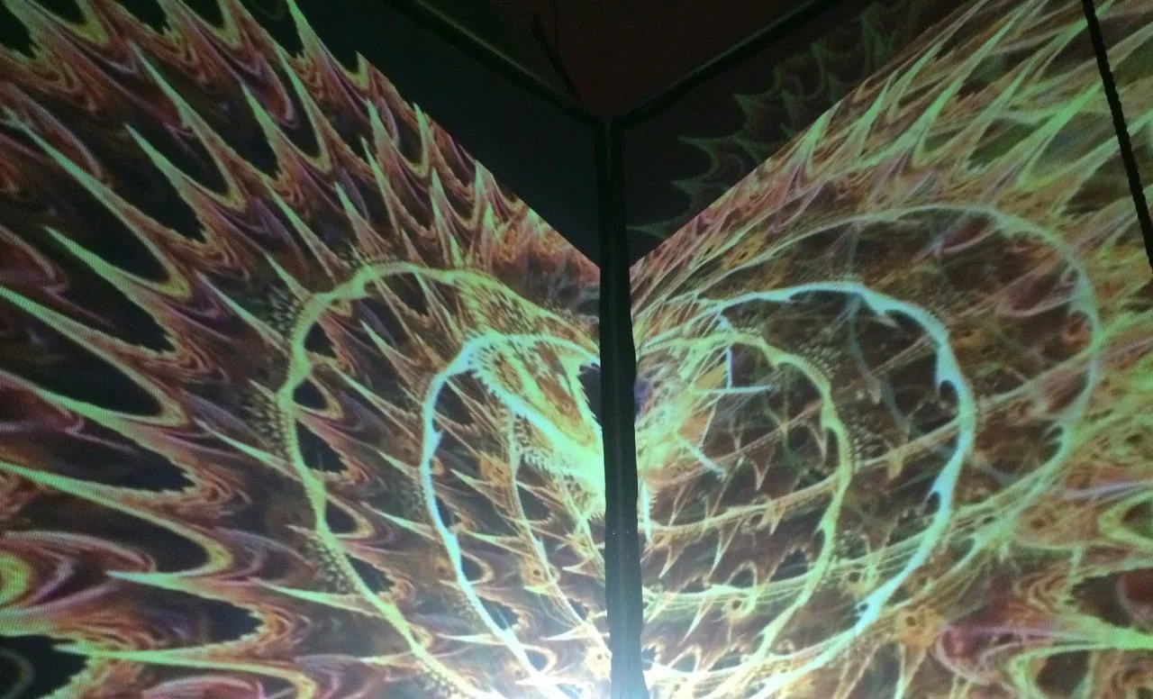 2 walls of the cube