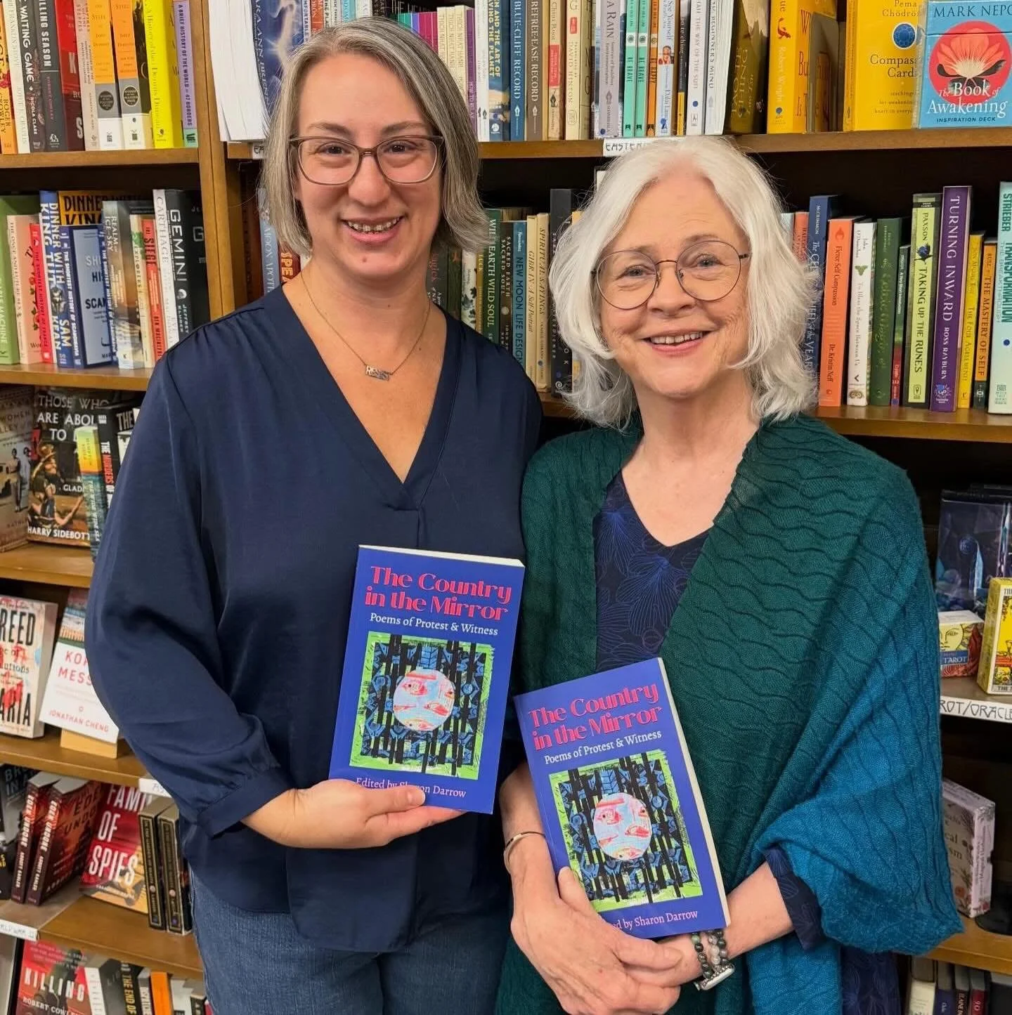 Another successful poetry reading for THE COUNTRY IN THE MIRROR at @bearpondbooks yesterday! We heard from many that it was moving and inspirational. As editor Sharon Darrow said as she quoted Nietzsche, &ldquo;we have art in order not to die of real