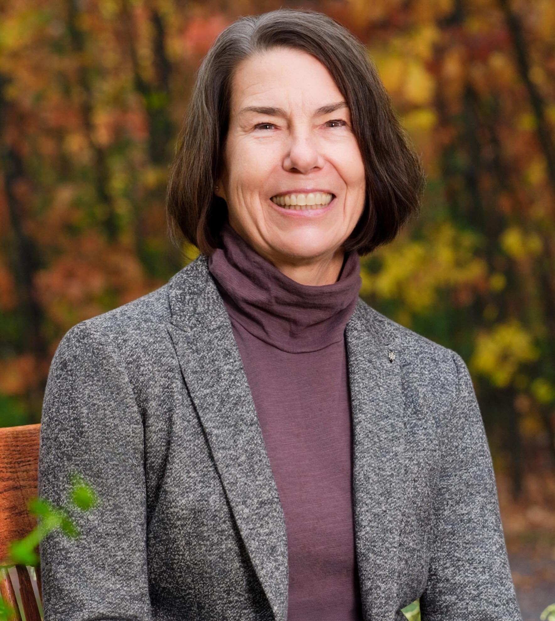 Welcome Donna Hills Patrick to Rootstock Publishing! Donna co-authored with her late father Raymond Patrick, a book about the history of and growing up in East Millstone, due out this fall. Born in New Brunswick, New Jersey, she is the first of Raymo