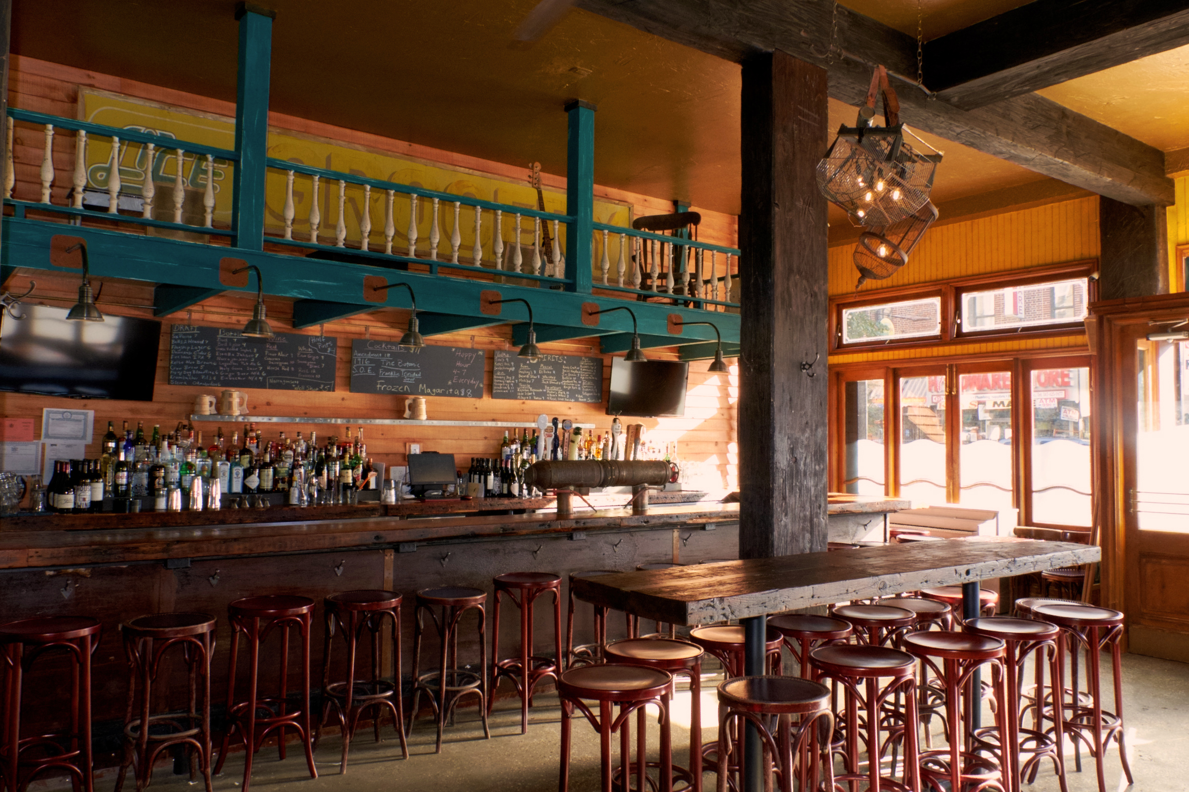 Franklin820 Bar