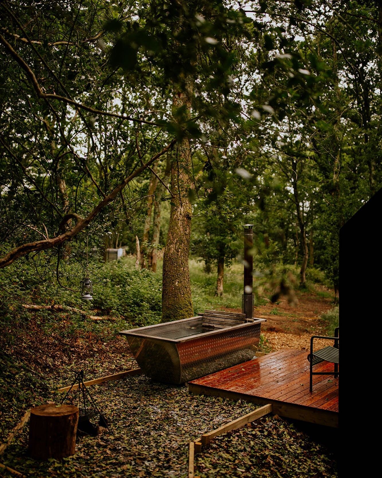 Rainy days at the black cabin.
.
.
.

#cabin #wanderlust #offgrid #wild #vanlife
#cabinlife #tinyhouse #tinyliving #cabinporn #offgridliving #schoolie #busconversion #homeiswhereyouparkit #tinyhoueebuild #campervan