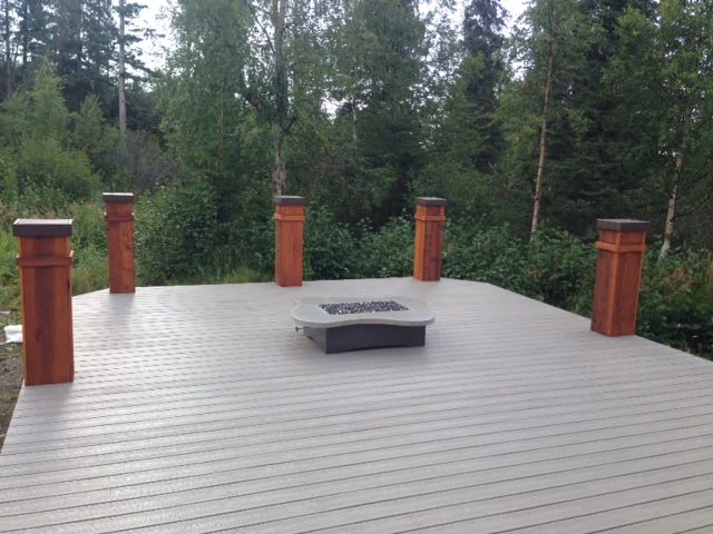 Trex_transcends decking_ custom design.JPG