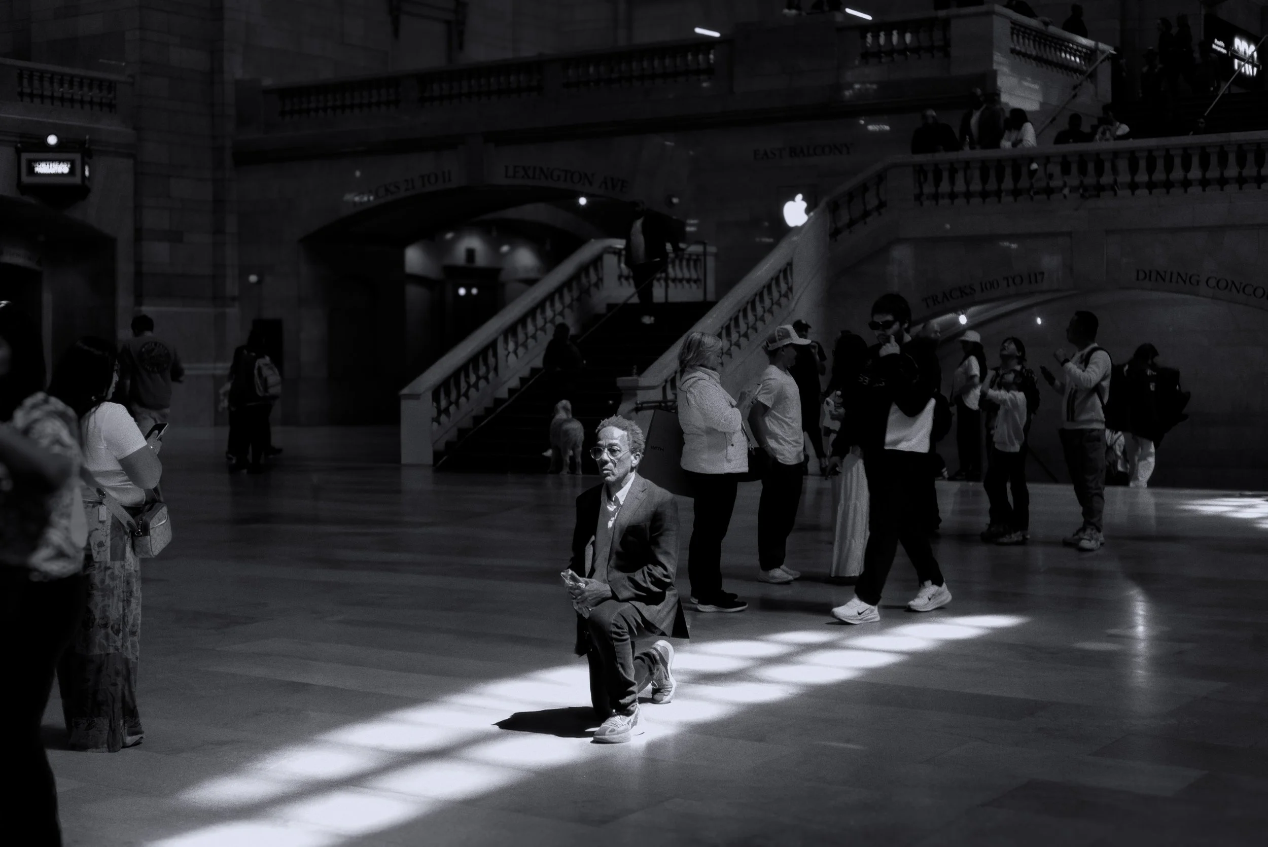 Light and Stillness — Grand Central Terminal | Chris T. Ramos Photography