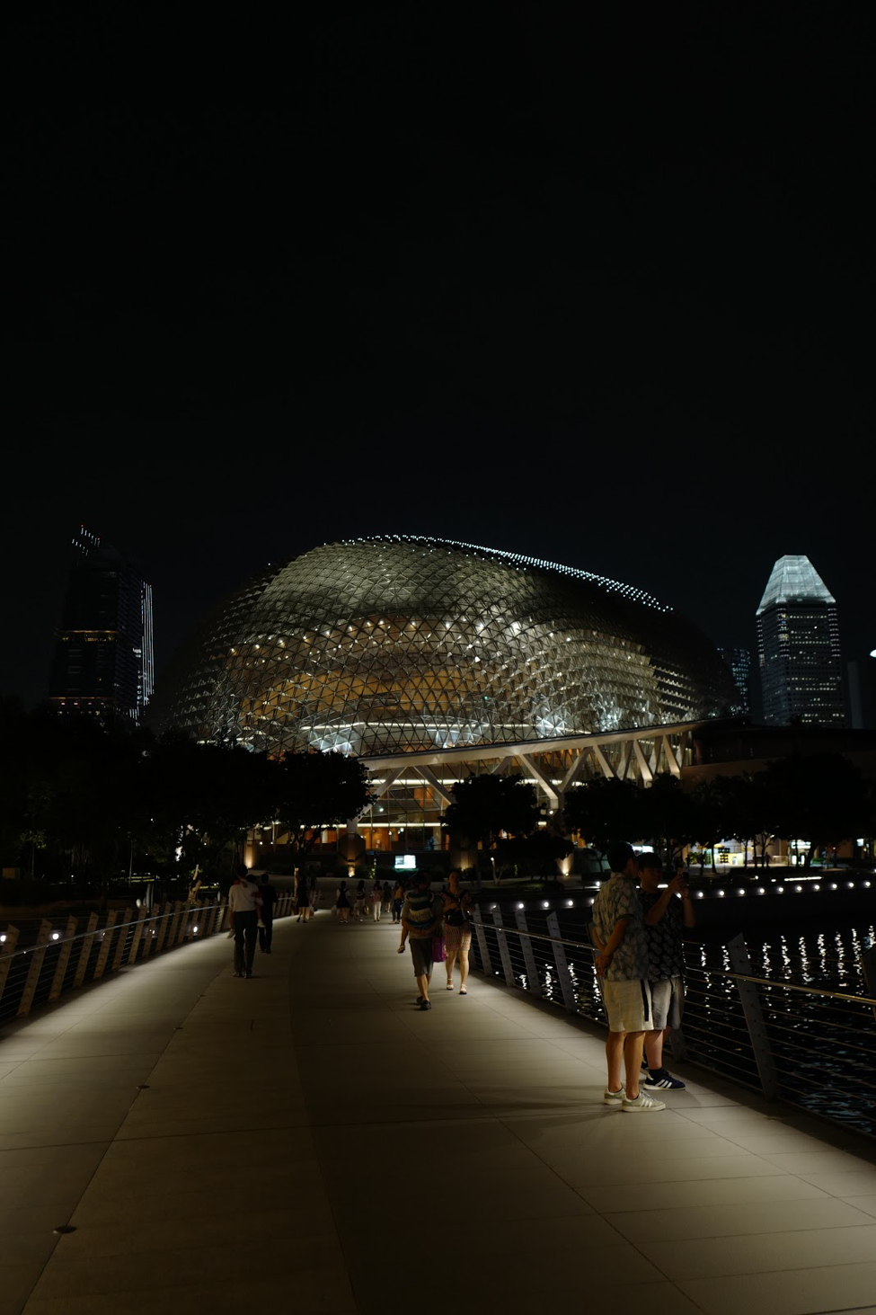 Views of the Esplanade Theatre from the Jubilee Bridge