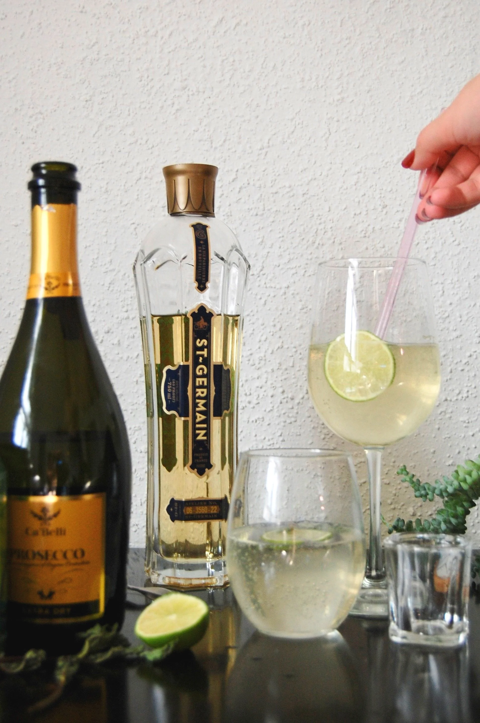 Hugo Spritz Cocktail
