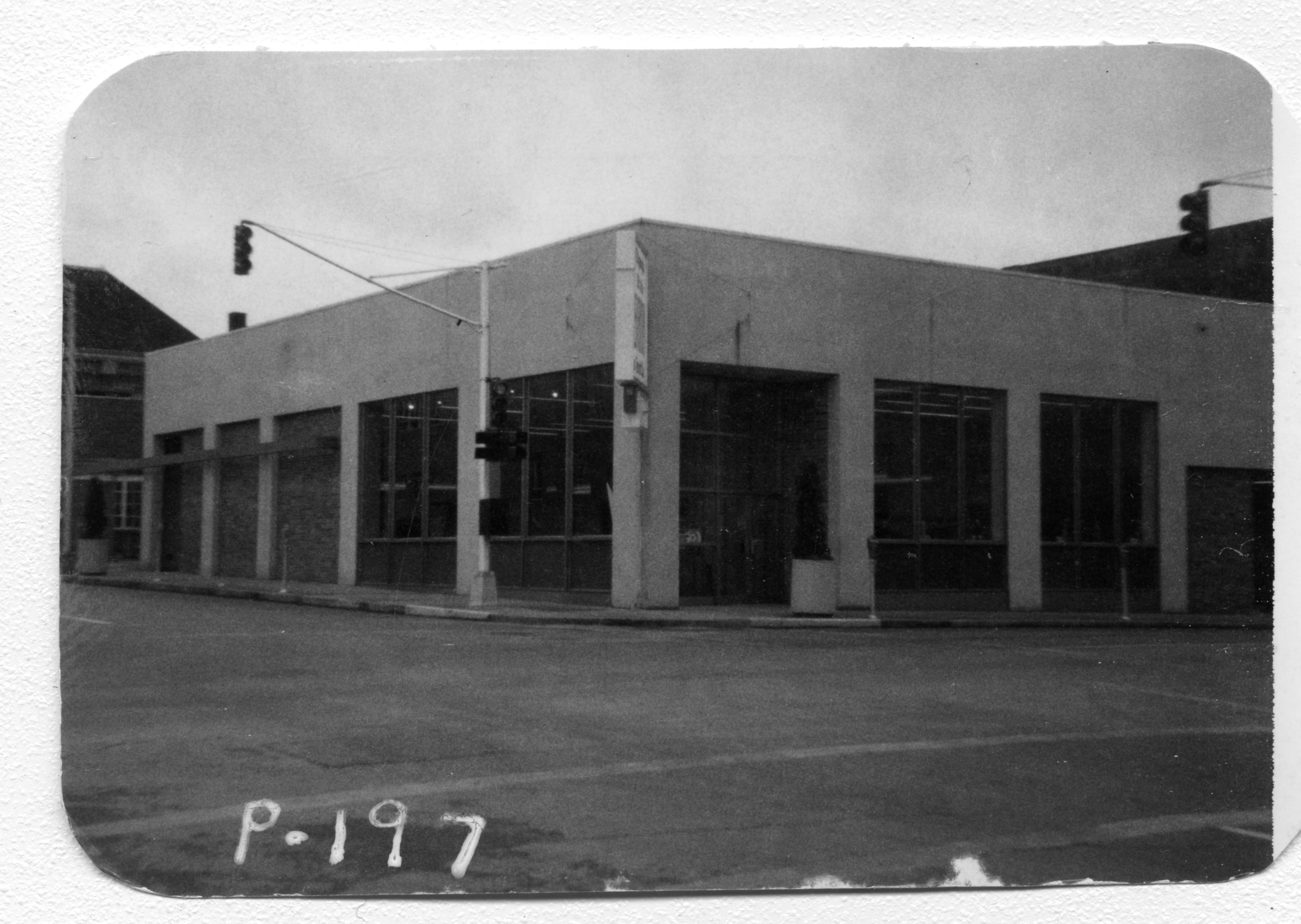 Archives photo of 223 5th Ave SE, Olympia, WA