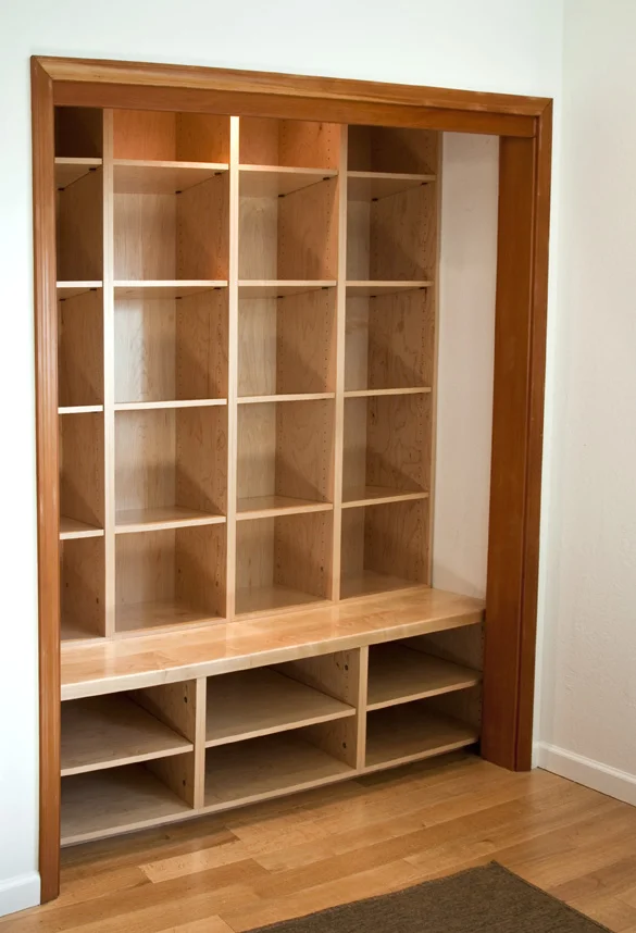 book closet 5821 sm.jpg