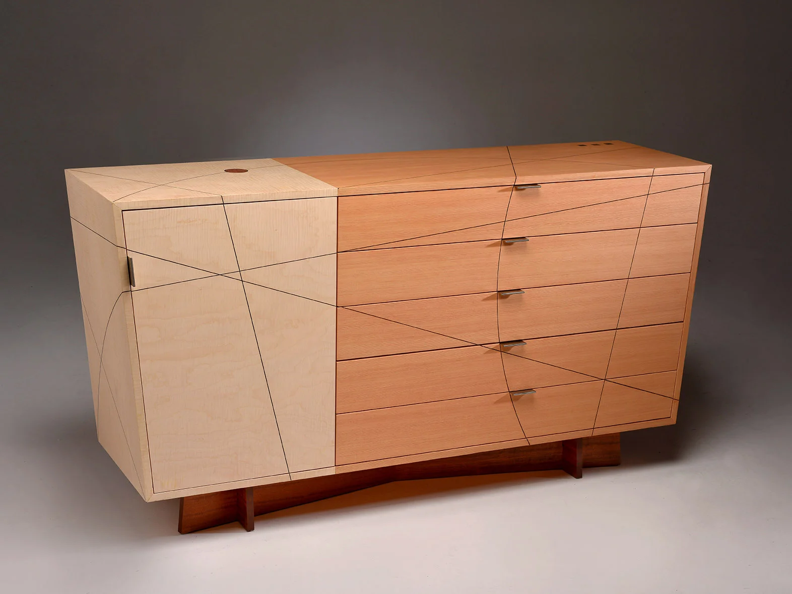 es sideboard10sm.jpg