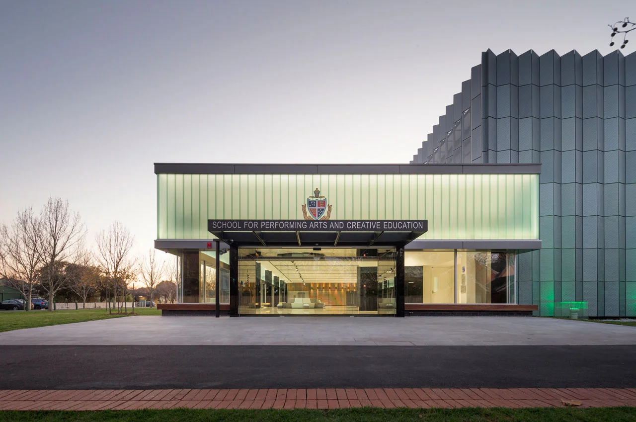 Geelong Grammar – School for Performing Arts and Creative Education Photo – Peter Elliott Architects