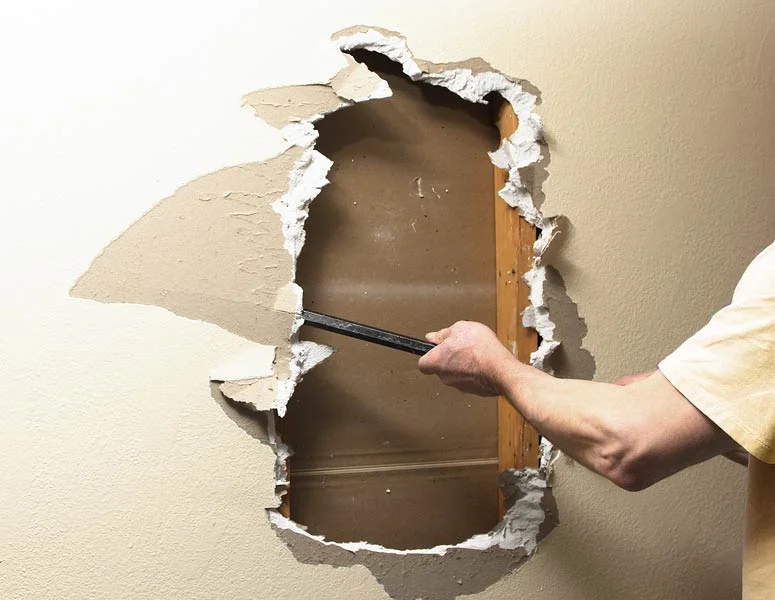Can I remove asbestos myself?