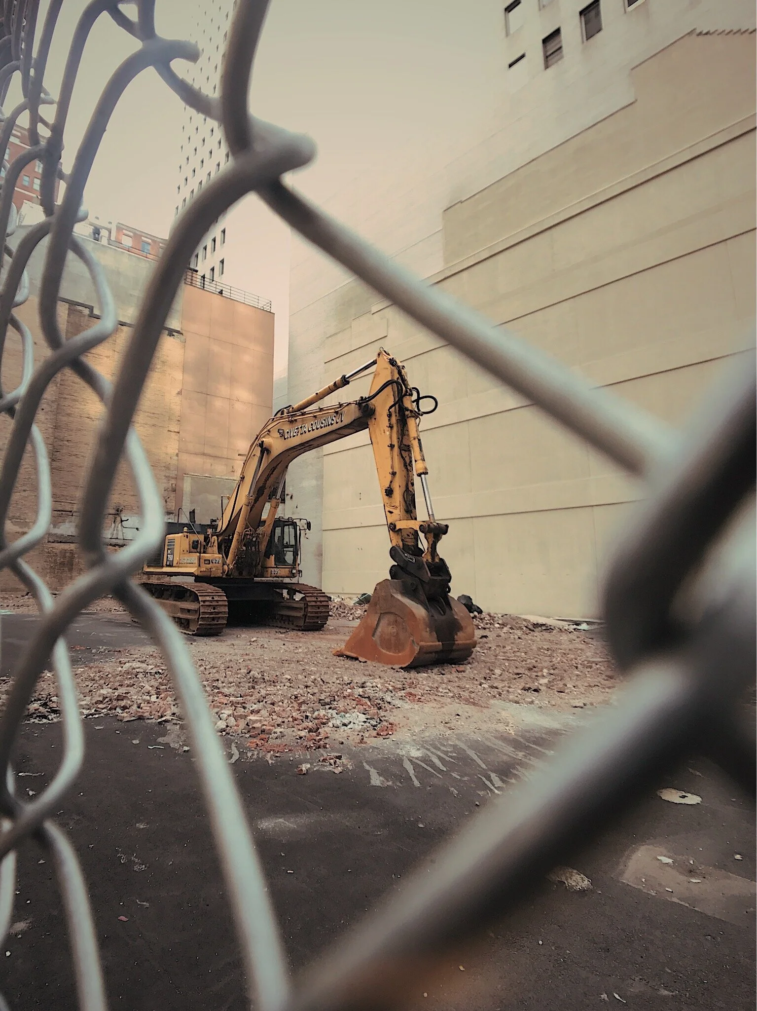 What to Consider When Hiring a Demolition Company