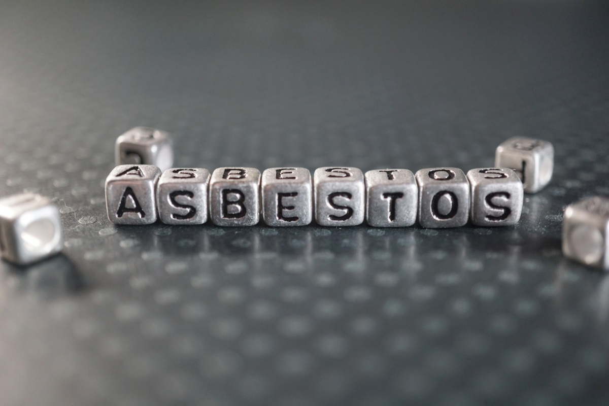 Asbestos Exposure Due to the Negligence of Others – Can You Sue?
