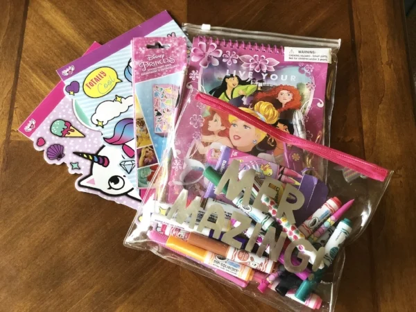 Busy bag zip top.jpg