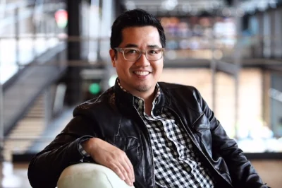 mike wu head shot.jpeg