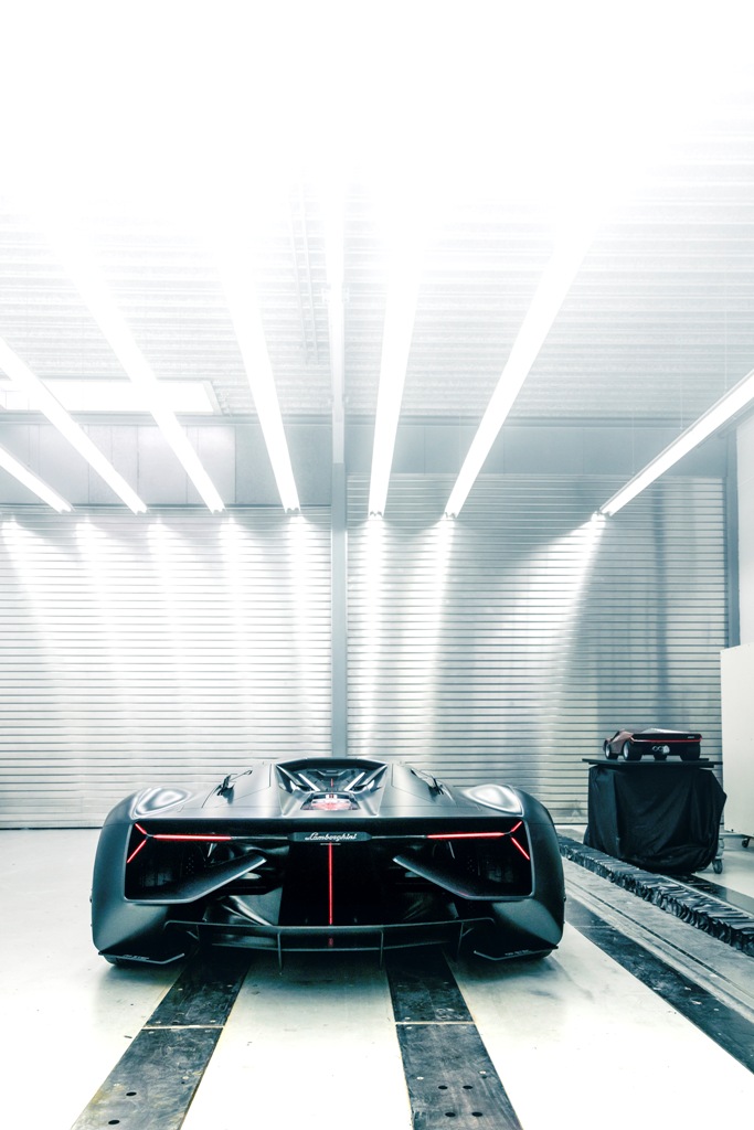 blacklist - lamborghini terzo millennio (14).jpg