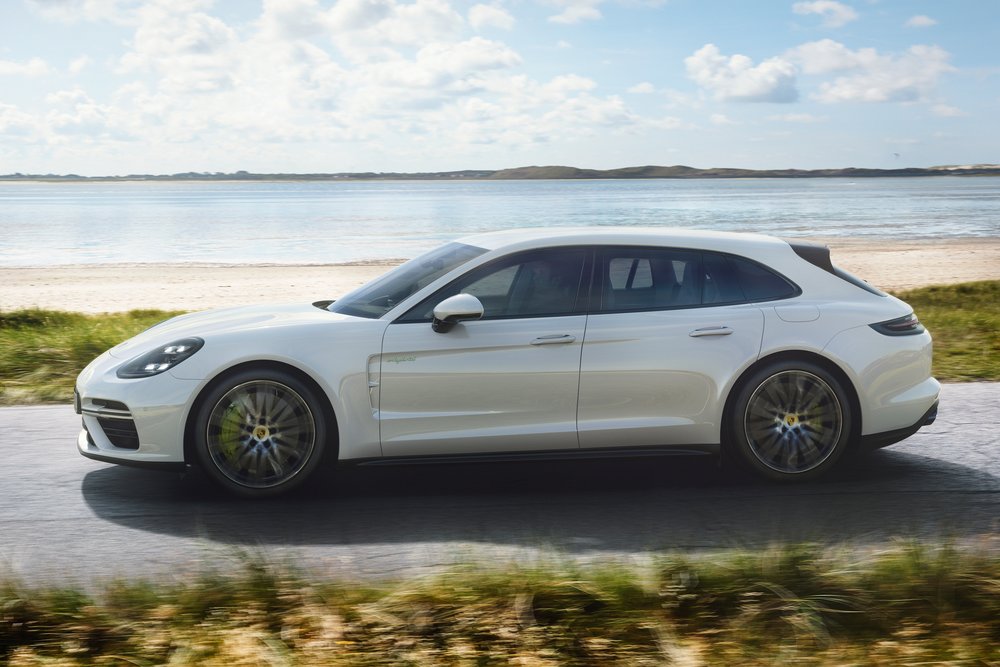 Blacklist-Panamera S E-Hybrid Sport Turismo4.jpg