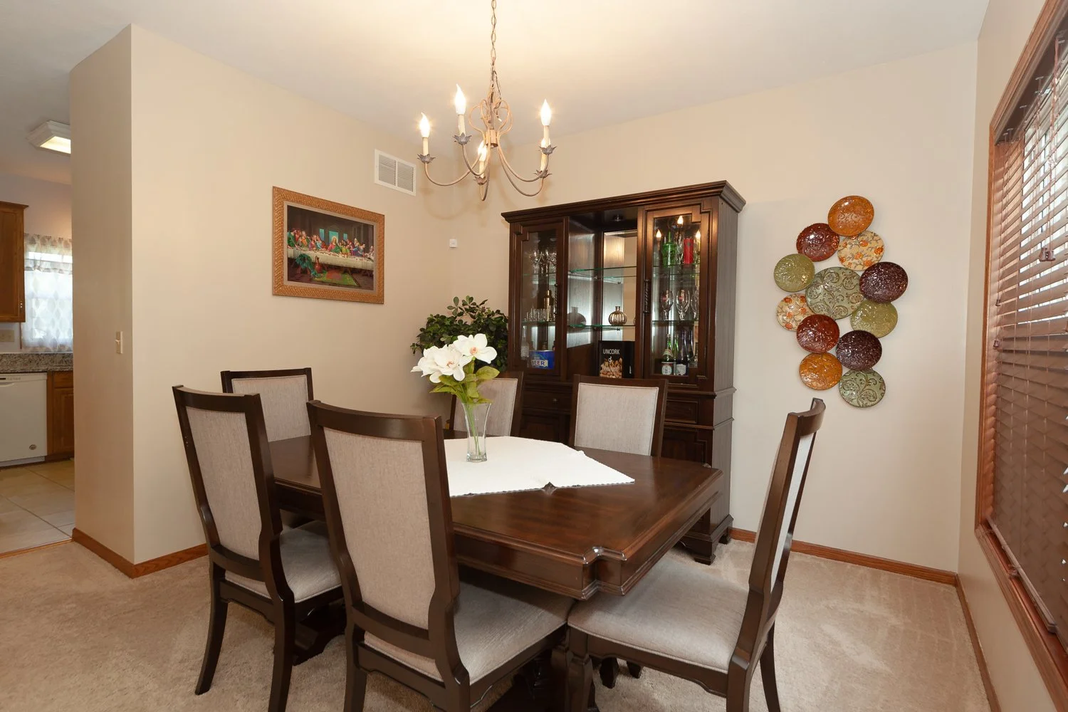 1433 Logan Lane-8.jpg