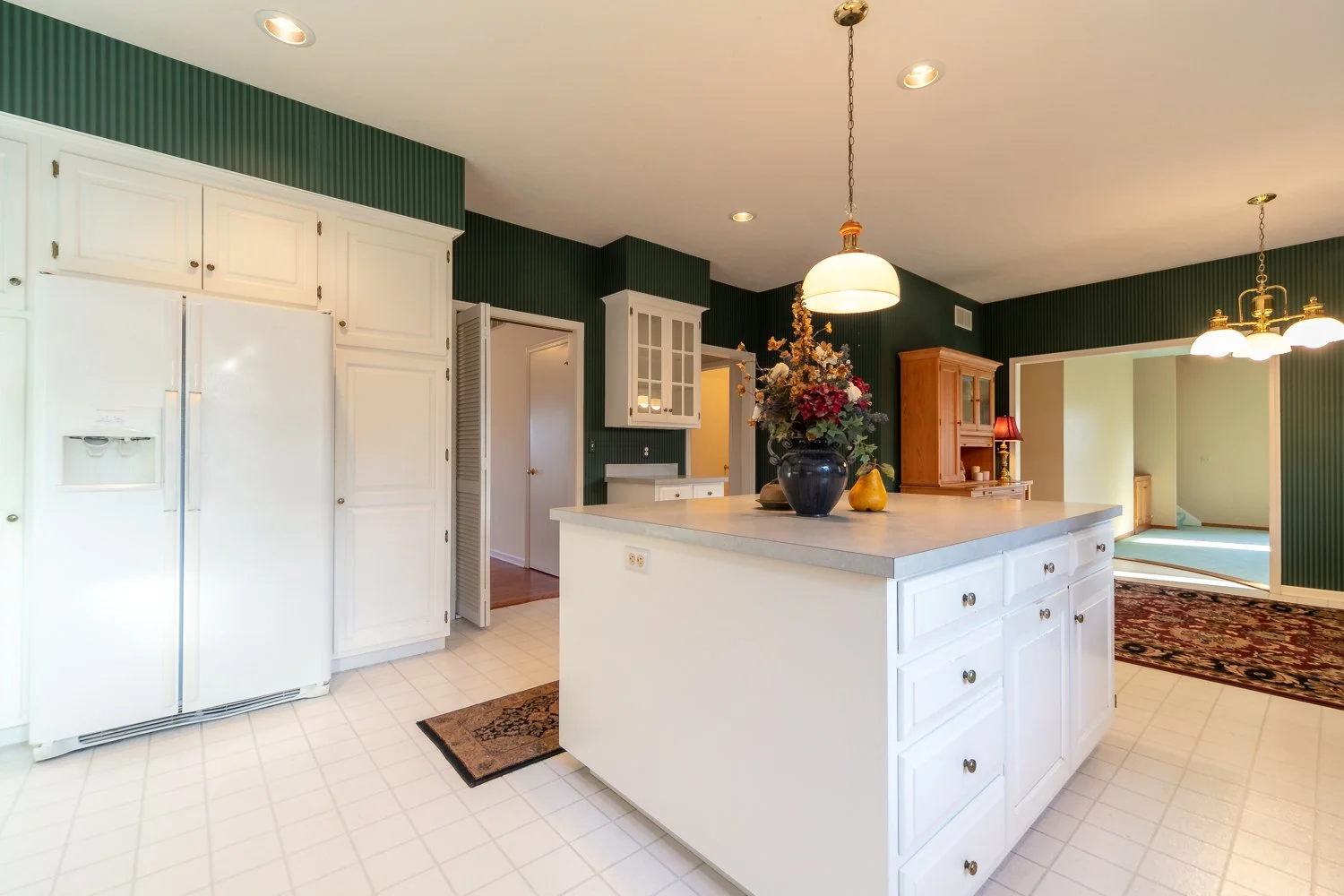 3516 Briarwood Dr-23.jpg