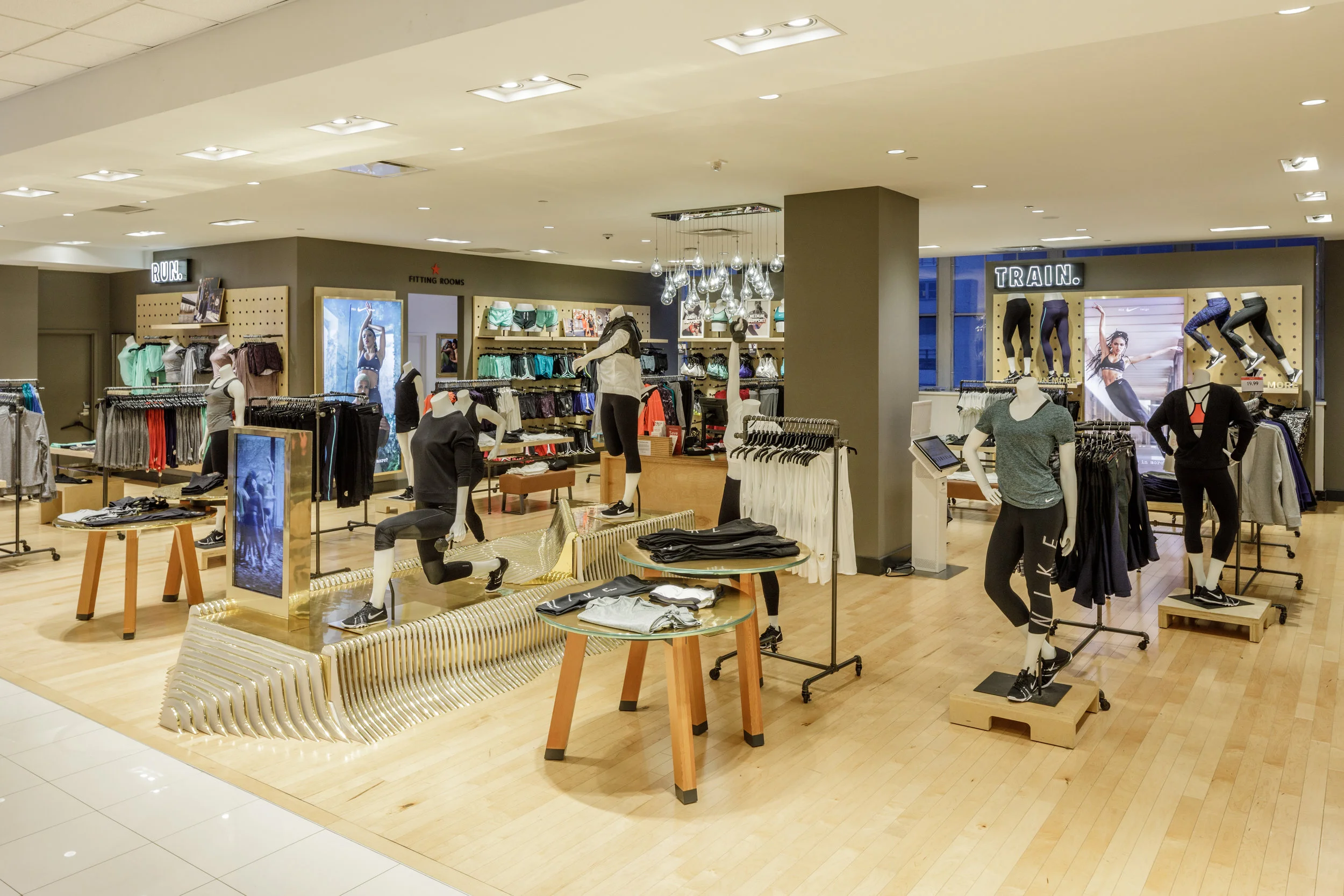 011217_Macys_09.jpg