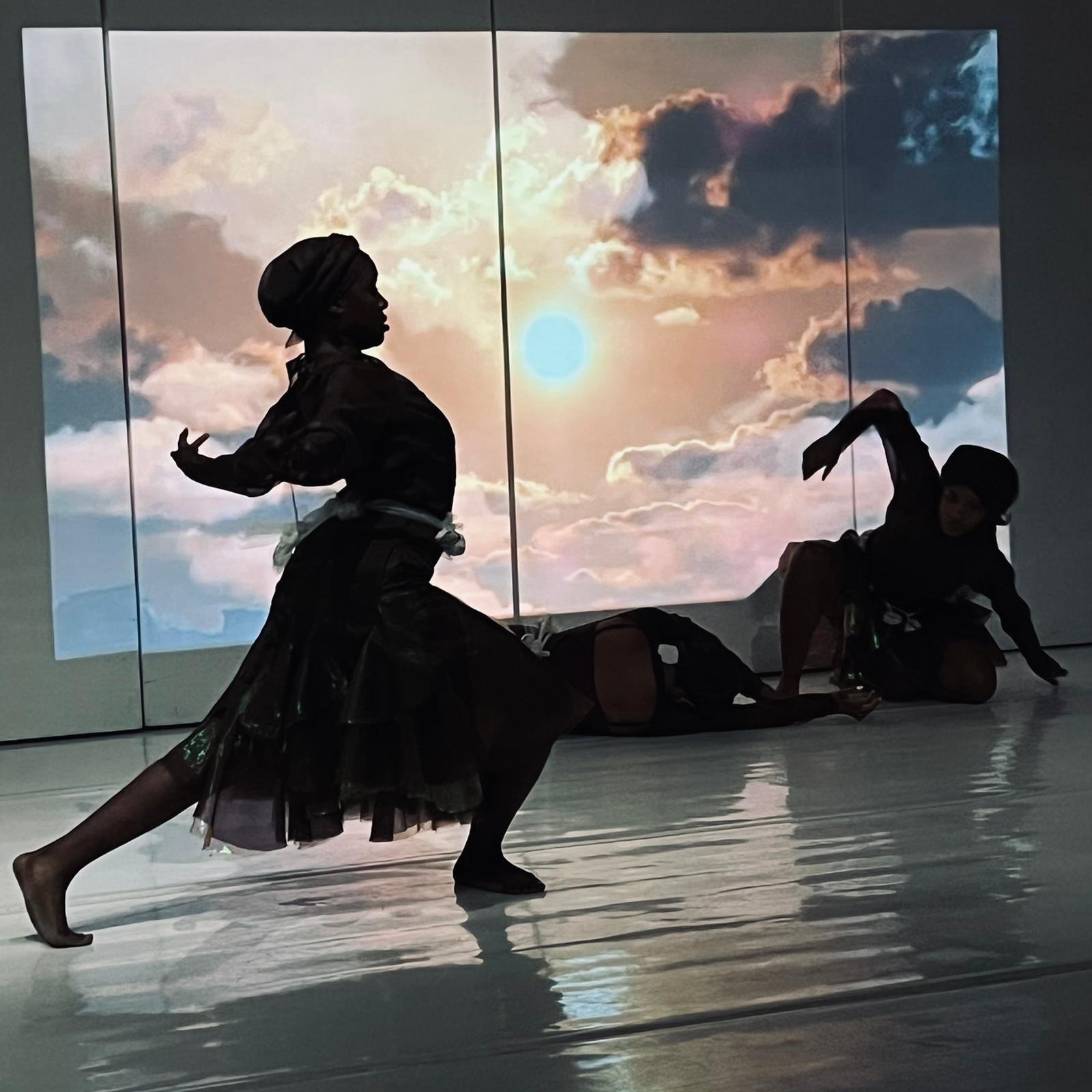  Black Is The Color Of Praise  