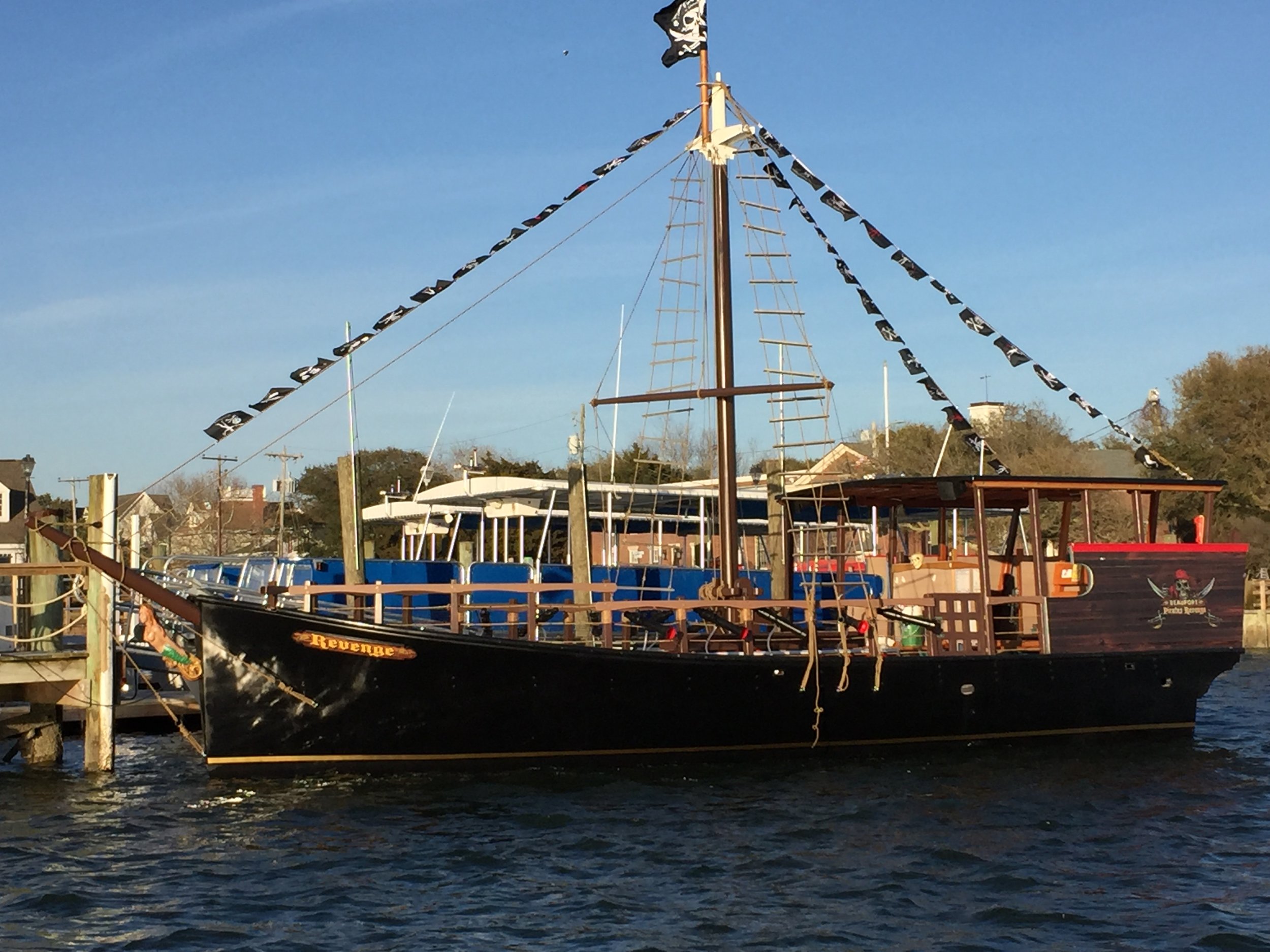 pirate ship cruise beaufort nc