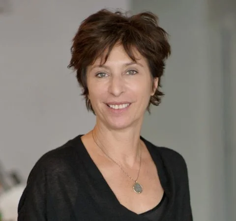 Susan Breindel Headshot.jpg