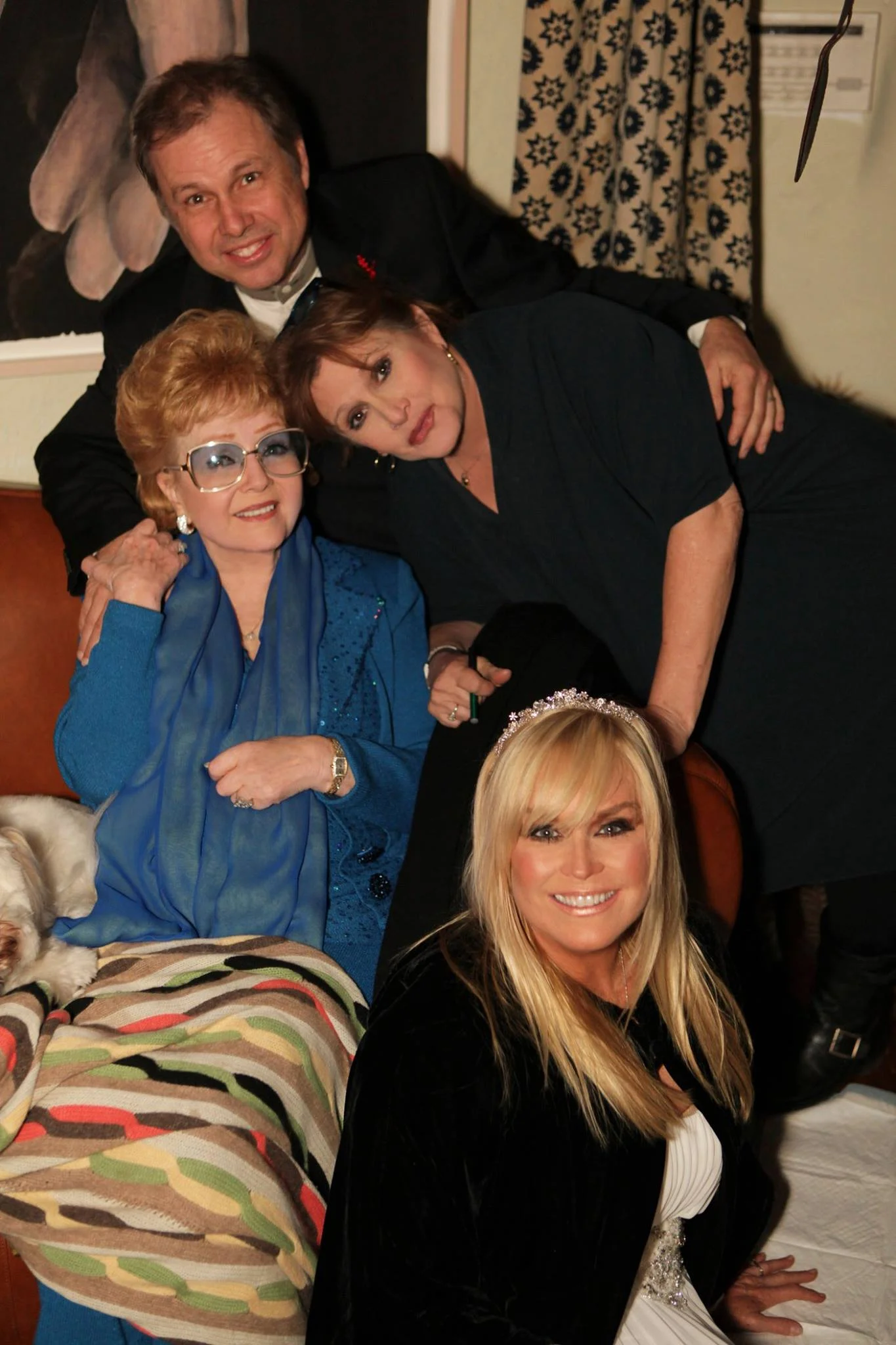 debbie-reynolds-carrie-fisher-todd-fisher-catherine-hickland-2.jpg