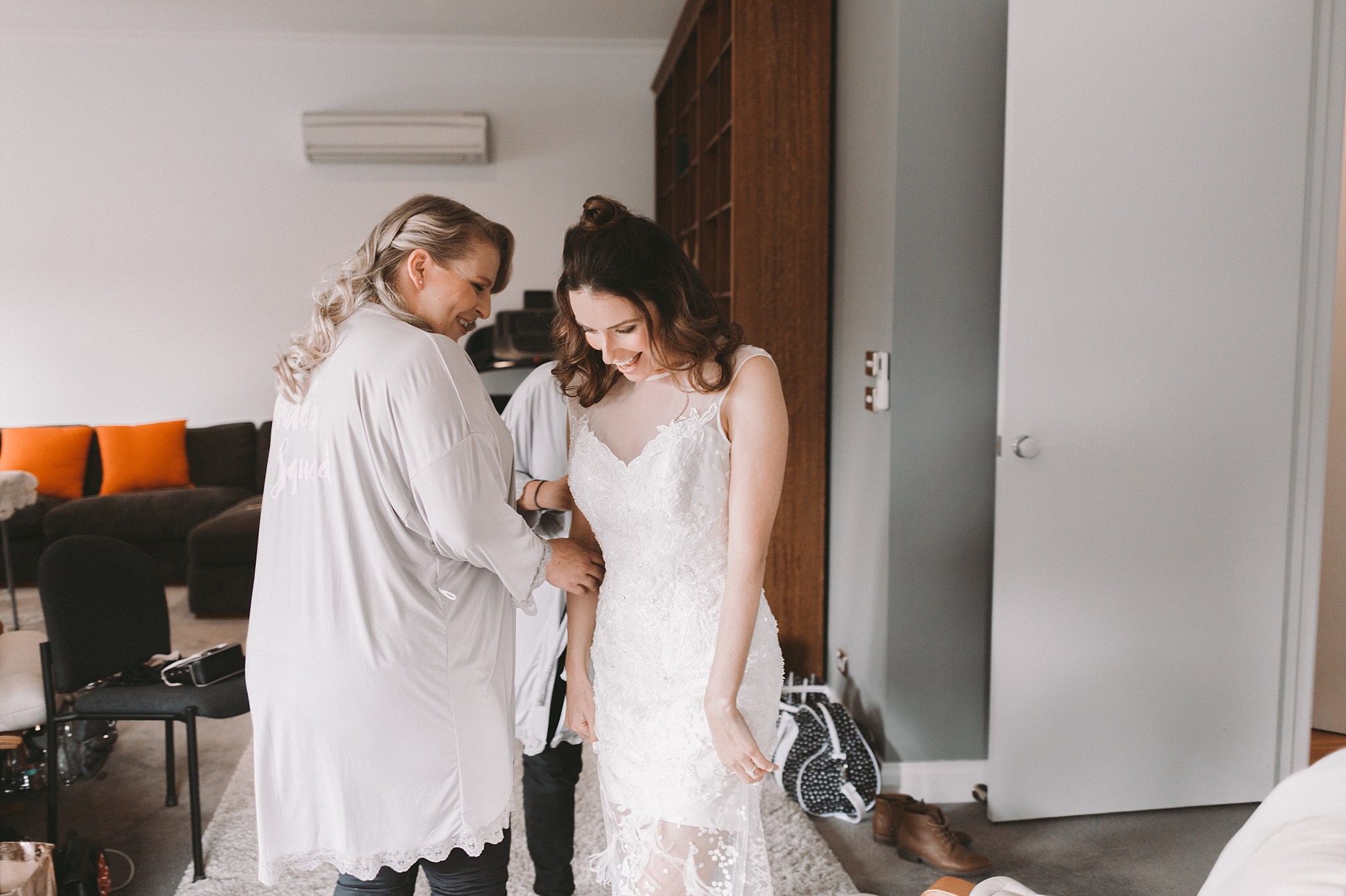 Lecinda Ward, Melbourne Wedding Photographer, Melbourne Aquarium_0152.jpg