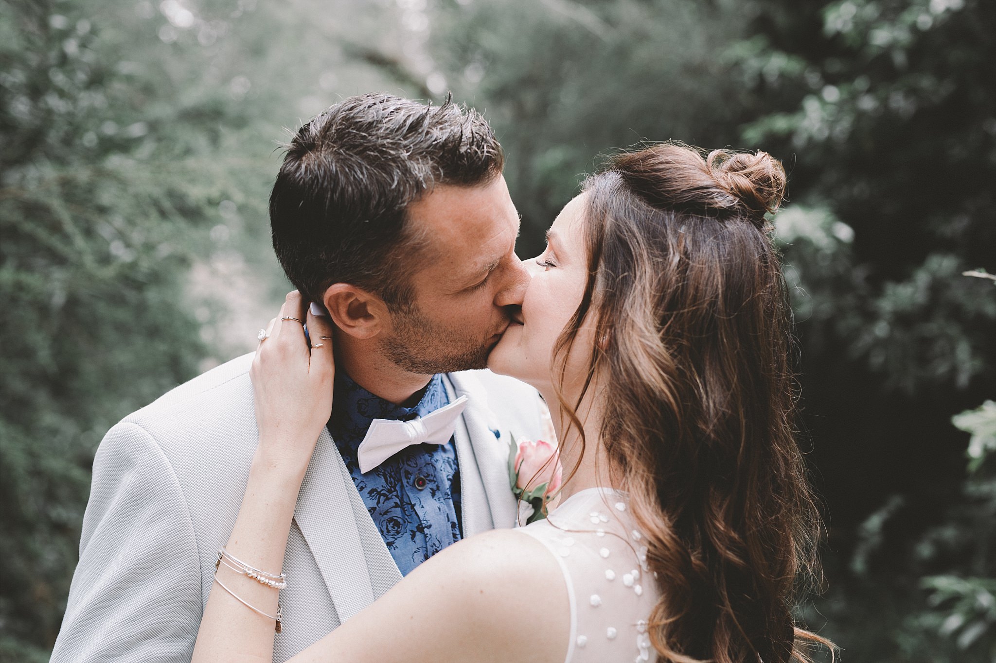 Lecinda Ward, Melbourne Wedding Photographer, Melbourne Aquarium_0184.jpg