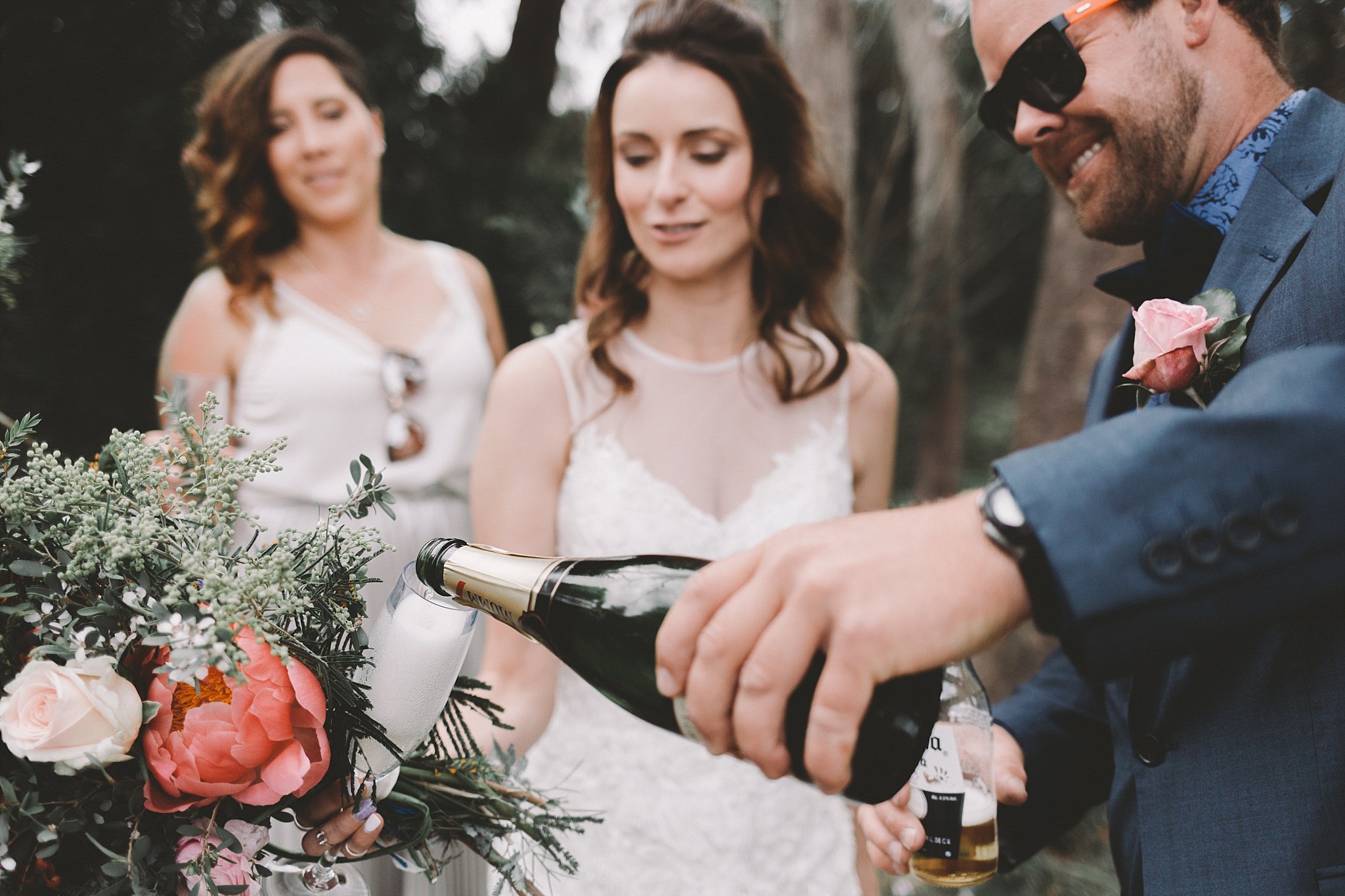 Lecinda Ward, Melbourne Wedding Photographer, Melbourne Aquarium_0198.jpg