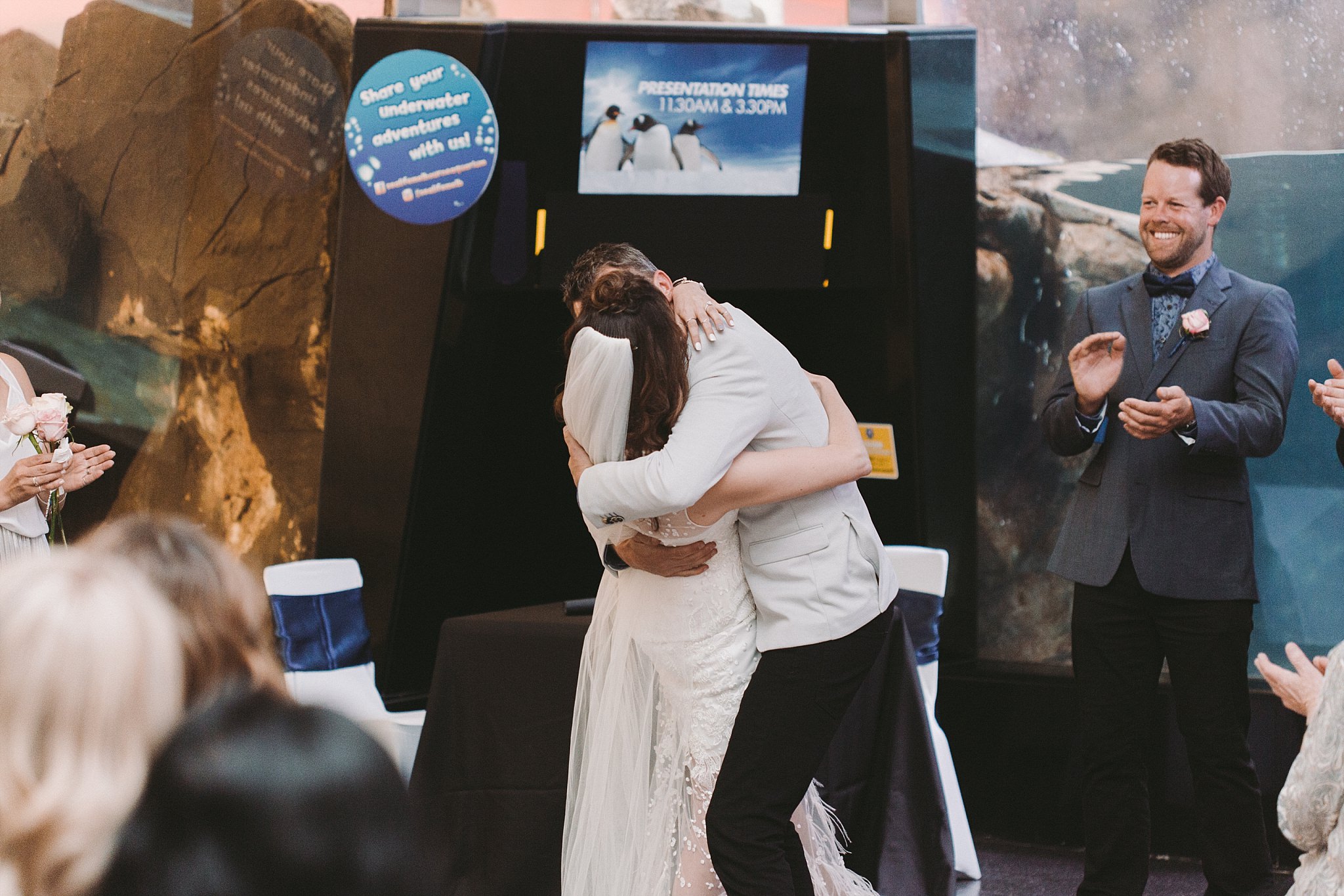 Lecinda Ward, Melbourne Wedding Photographer, Melbourne Aquarium_0249.jpg