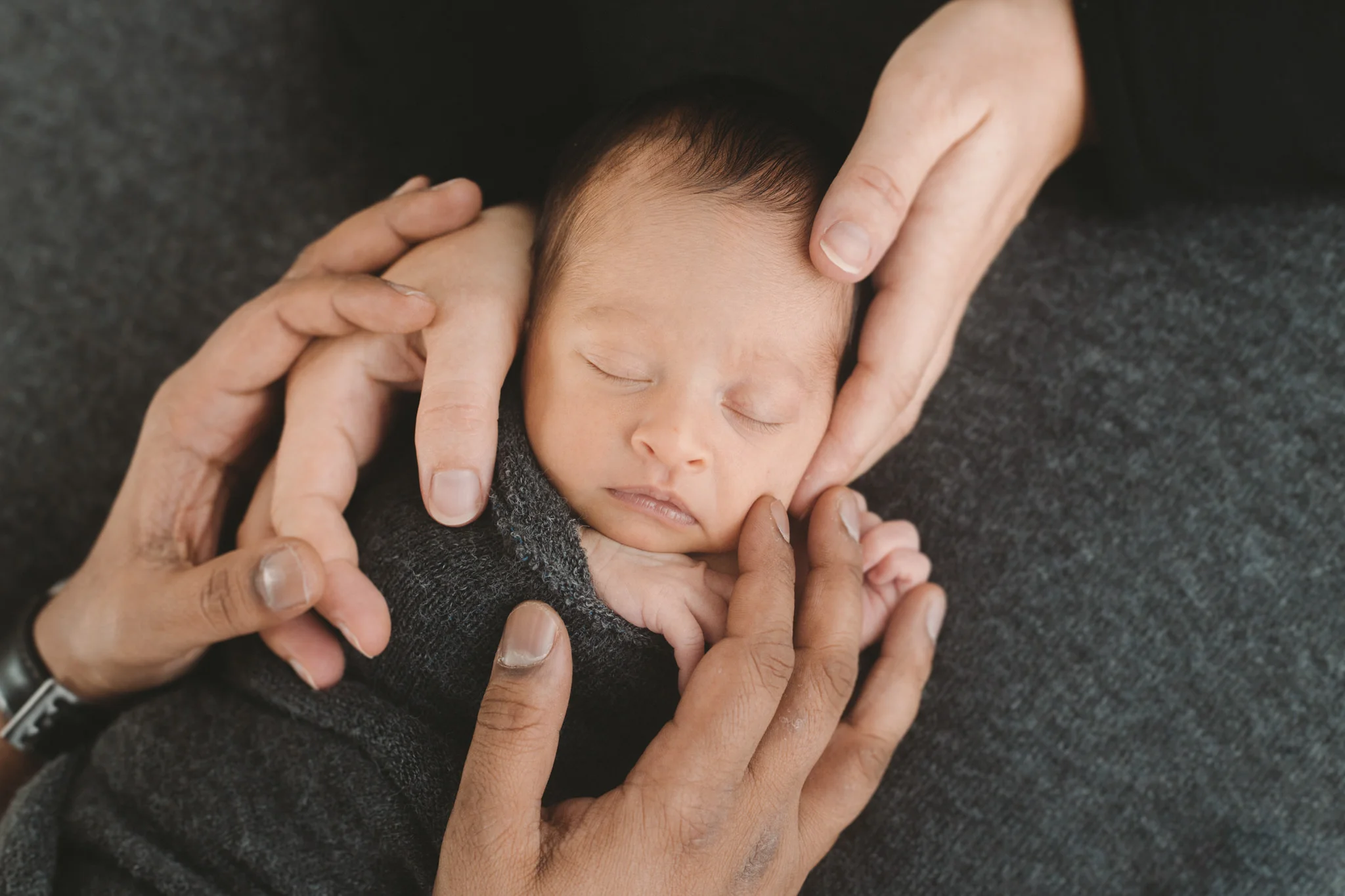 Fitzroy east Melbourne natural light newborn Photographer-1.jpg