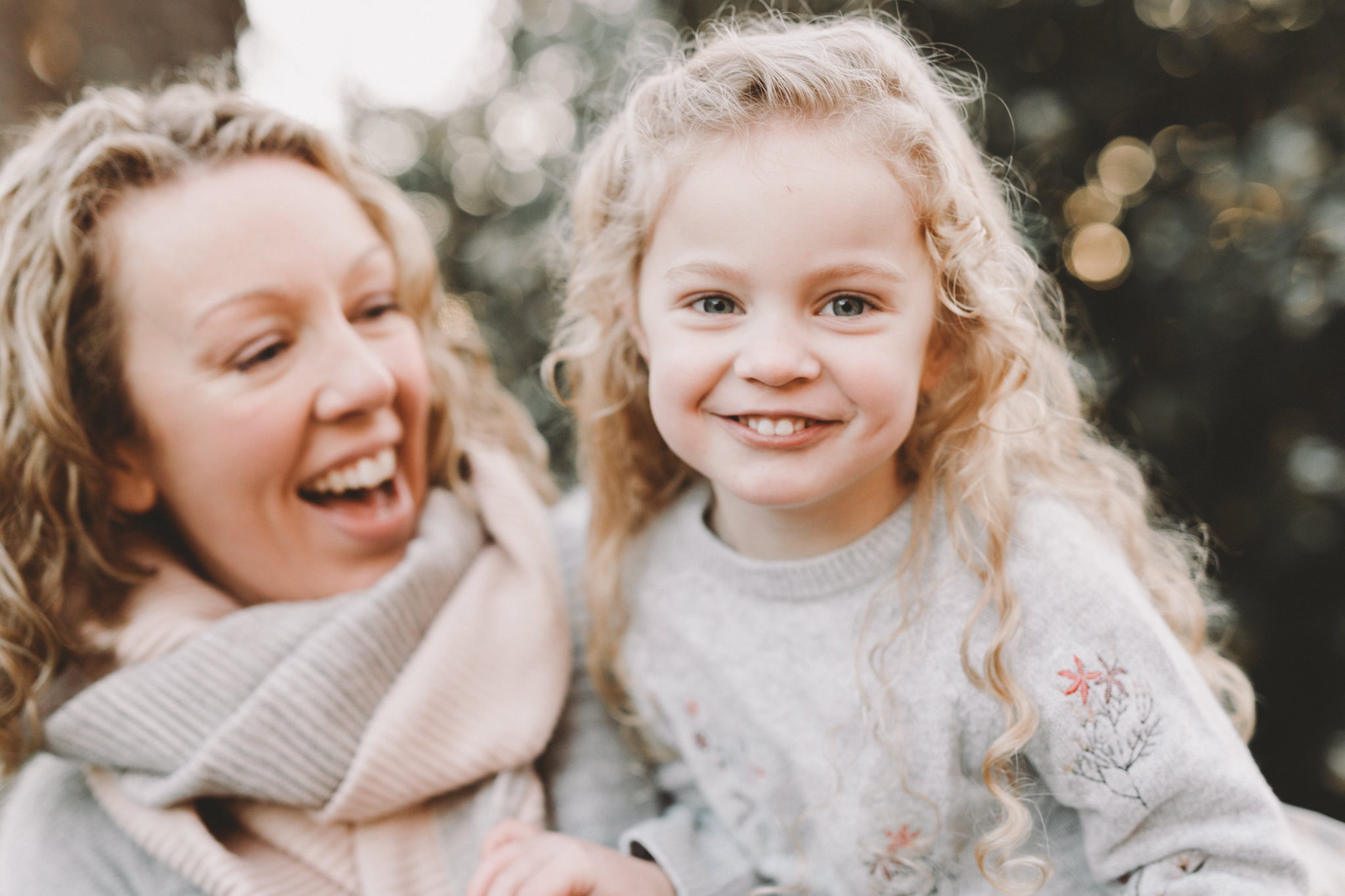 LECINDA!!! You absolute superstar!! Thank-you very, very much from the bottom of our hearts for capturing our little family so beautifully. We are so grateful for your patience (not to mention meeting us so early on a freezing winter morning!) and for taking the time to get to know us a little as it certainly helped us all feel comfortable in your presence. I apologise for not thanking you sooner but please rest assured we absolutely love the photos and have been gushing over them since they arrived, as have our extended families. I'm pretty sure as I type this my Mum is hanging her chosen photos on the wall. I'm truly thankful to you that we now have such wonderful memories to treasure. Wishing you lots of success in the future (clearly you don't need it as you're so bloody talented!) and I hope our paths cross again. 