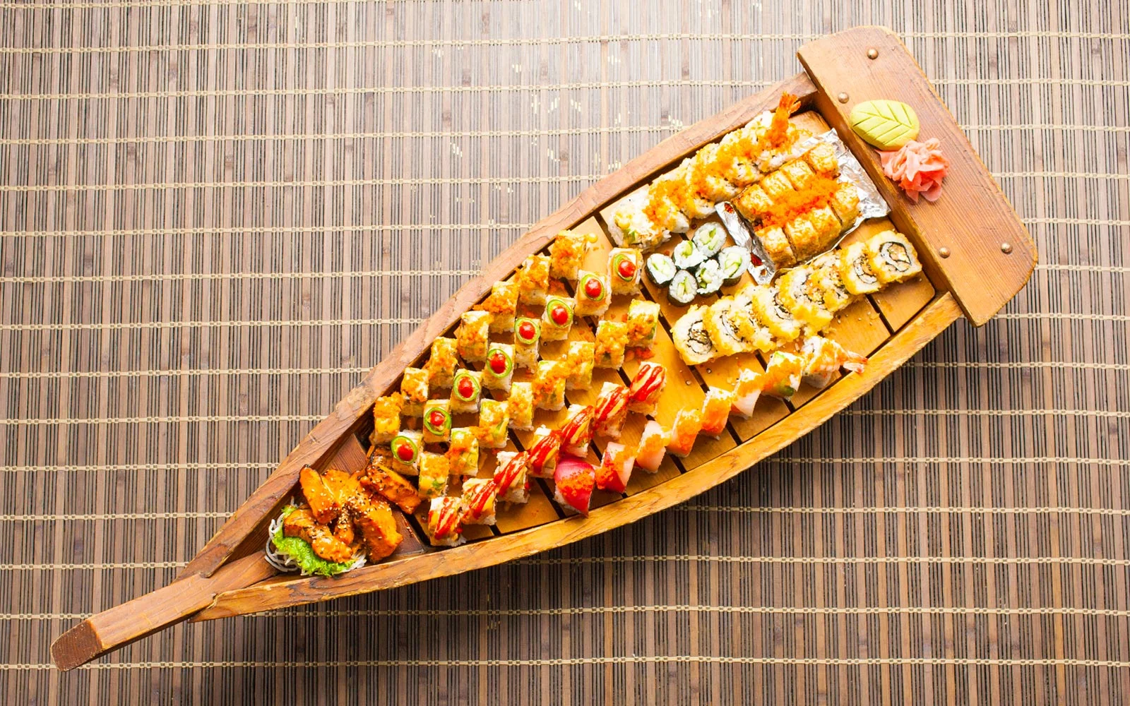 crazy-sushi-1.jpg