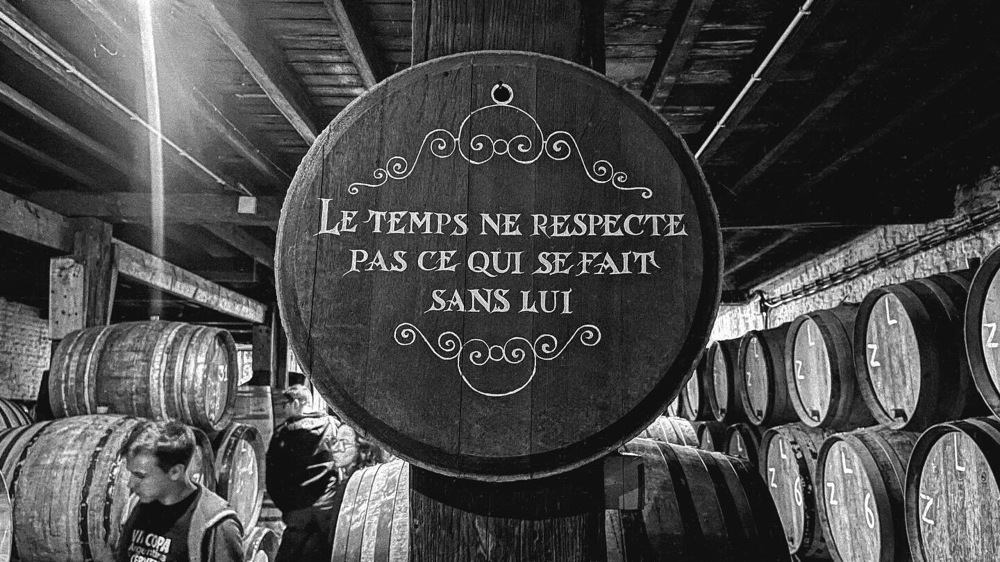 &ldquo;El tiempo no respeta lo que se hace sin el&rdquo;

@brasseriecantillonofficiel 
.
.
.
.
.
#beer #craftbeer #brewery #lambic #geuze #brussels #belgium #belgianbeer