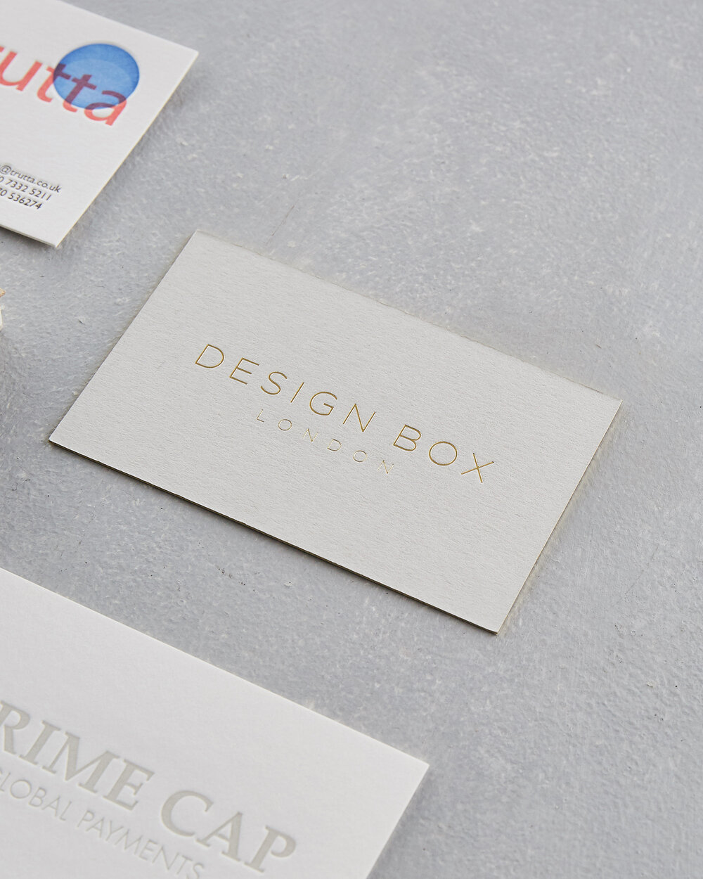 FREE ONLINE premium gray embossed foil business card template