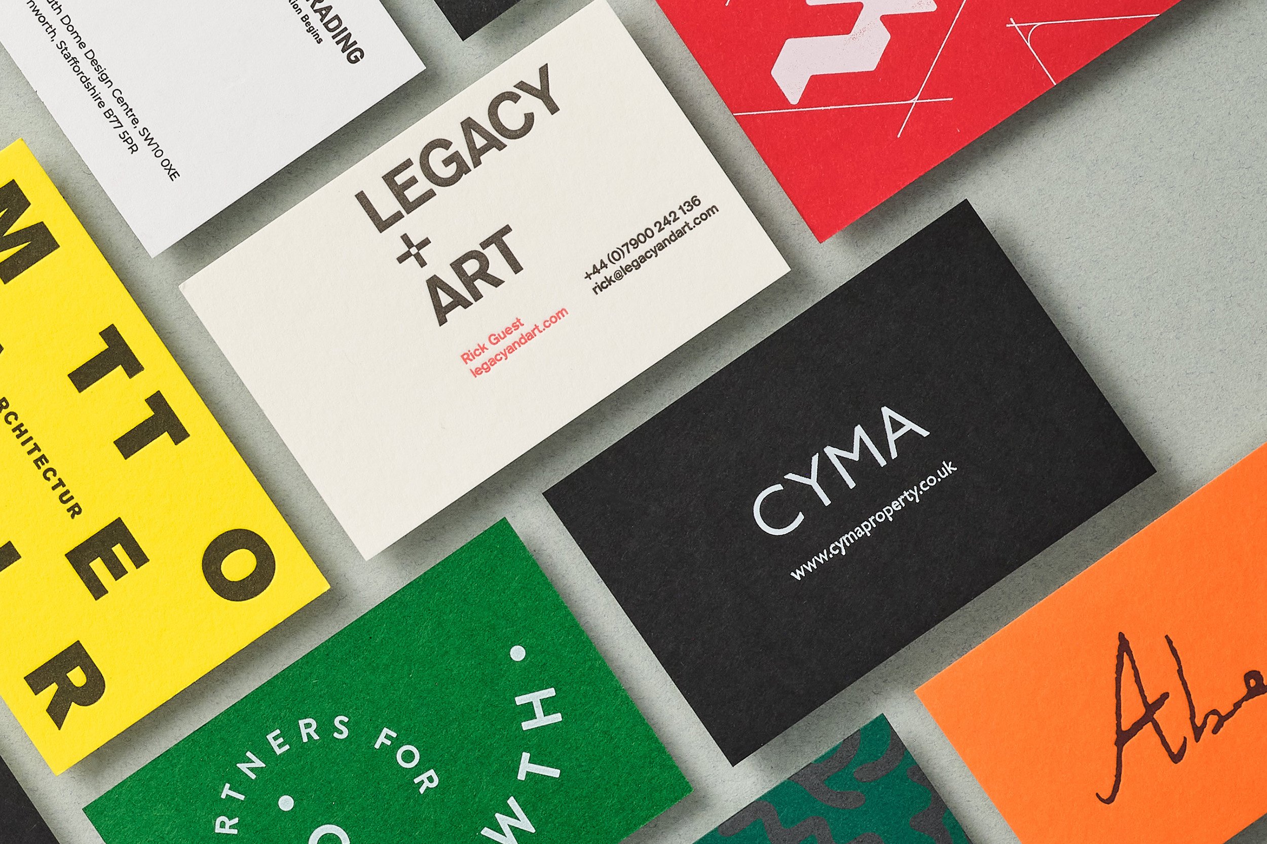 Wolf&Ink_businesscards_blackstockwhitefoil.jpg