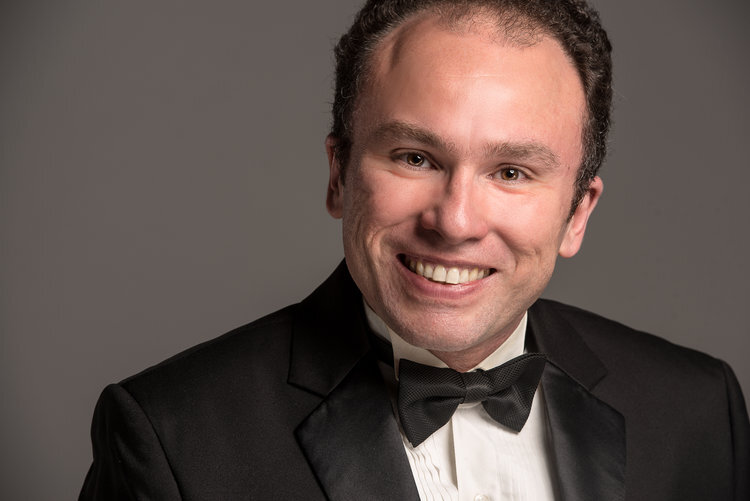 Dr. Sergio Monteiro, Piano