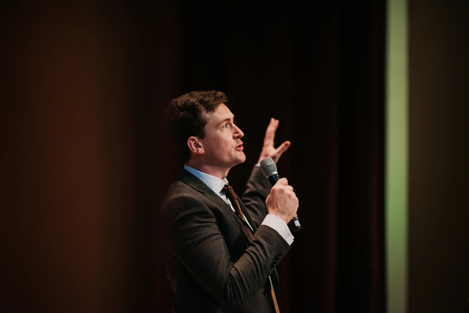 Hanway Associates CEO, George McBride delivering the Welcome Address to guests at Cannabis Europa Paris.