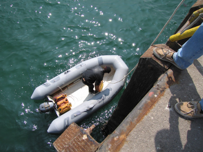 Refueling at low tide