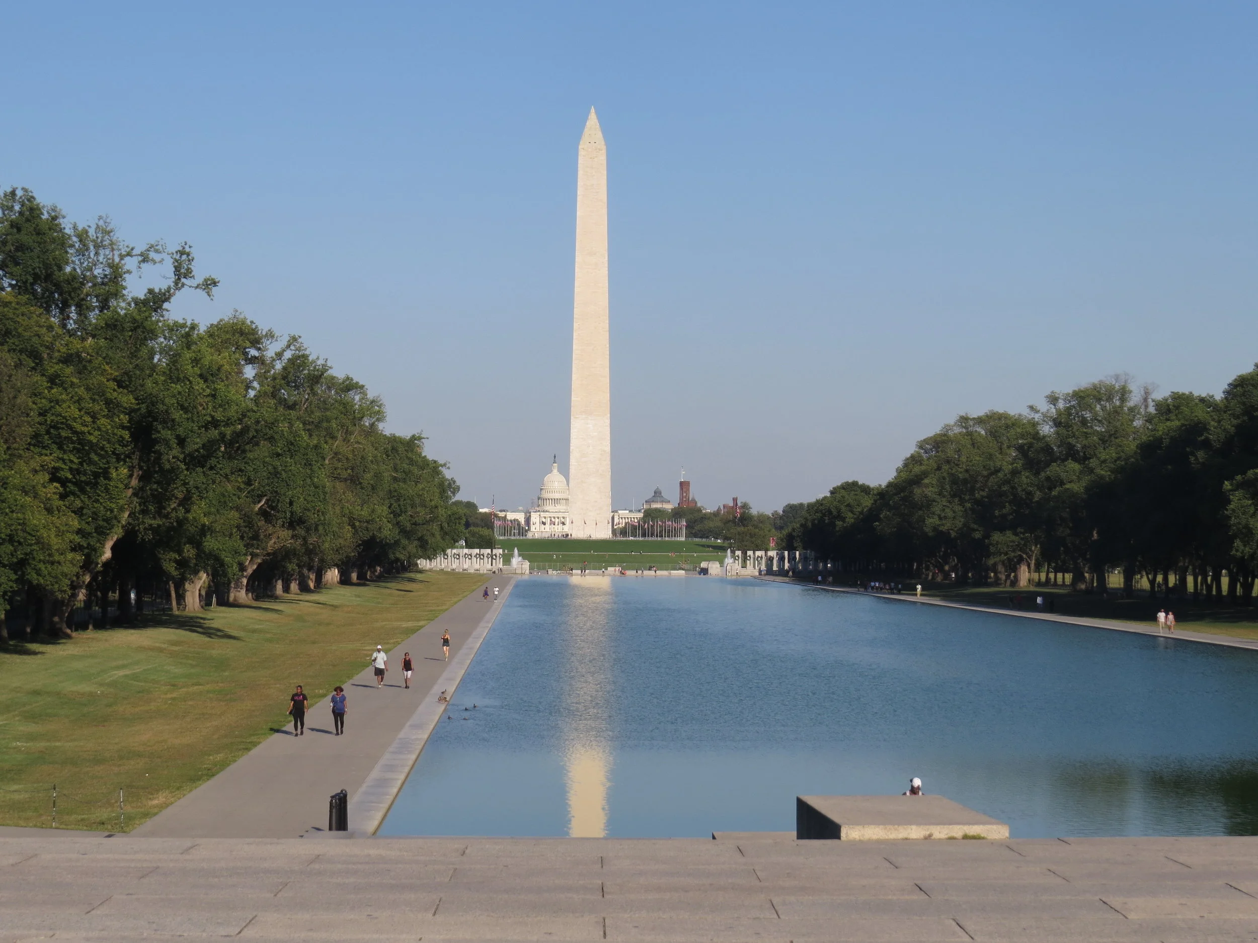 DC2_Reflecting pool Wash Mon & Capitol.JPG